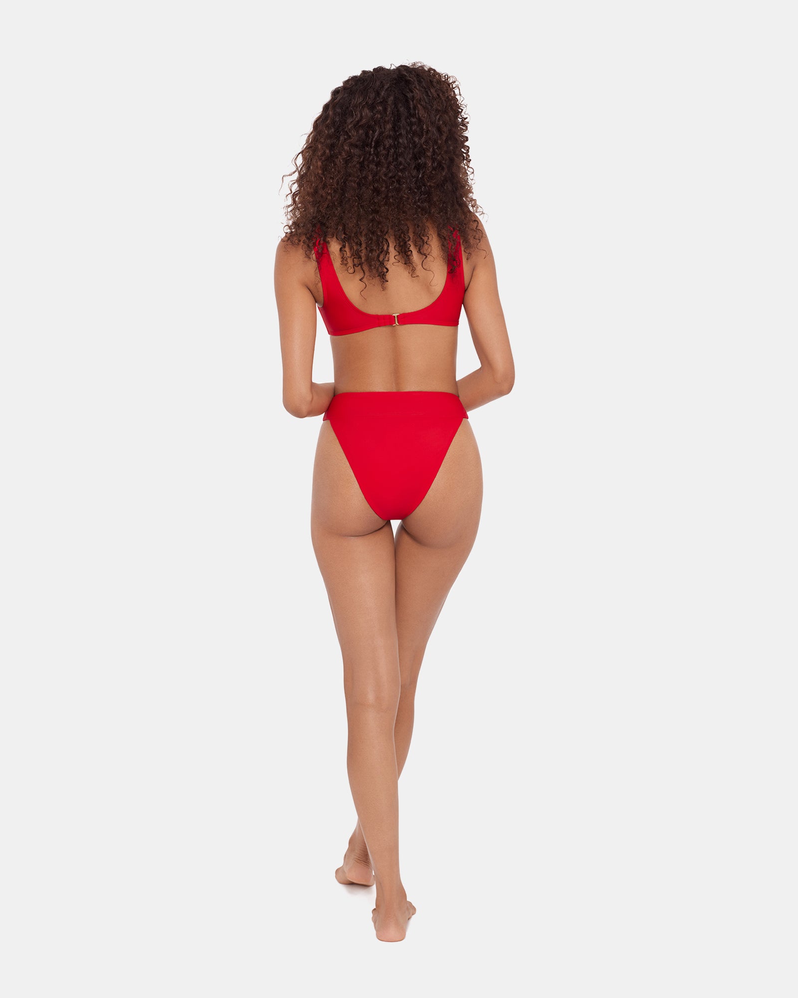 6101003S_SleekNChic_RingBralette_CHE_6101025S_BandedHighLegHighWaist_SleekNChic_CHE_B.jpg