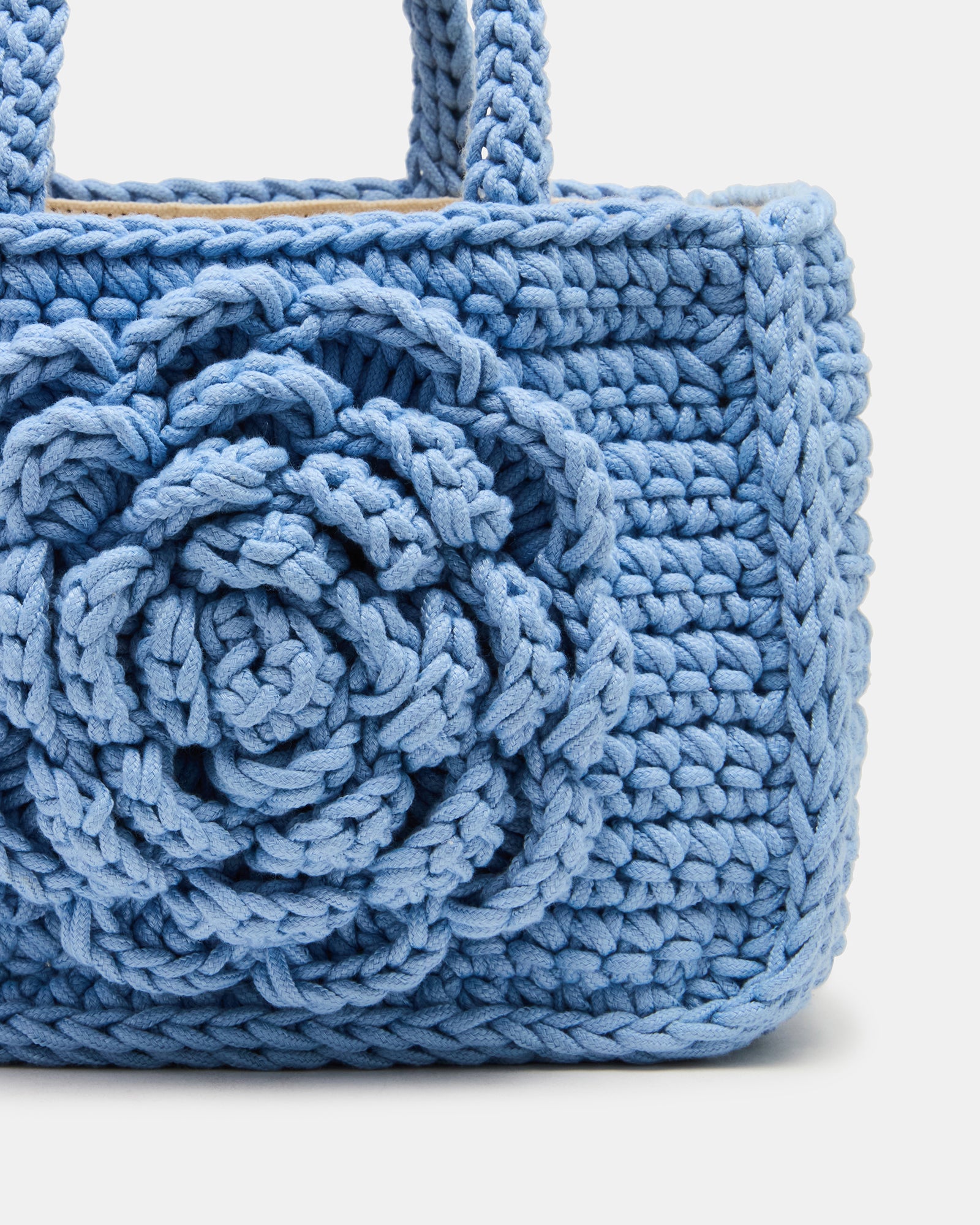 SM_HANDBAGS_BLUVLY_BLUE_02.jpg