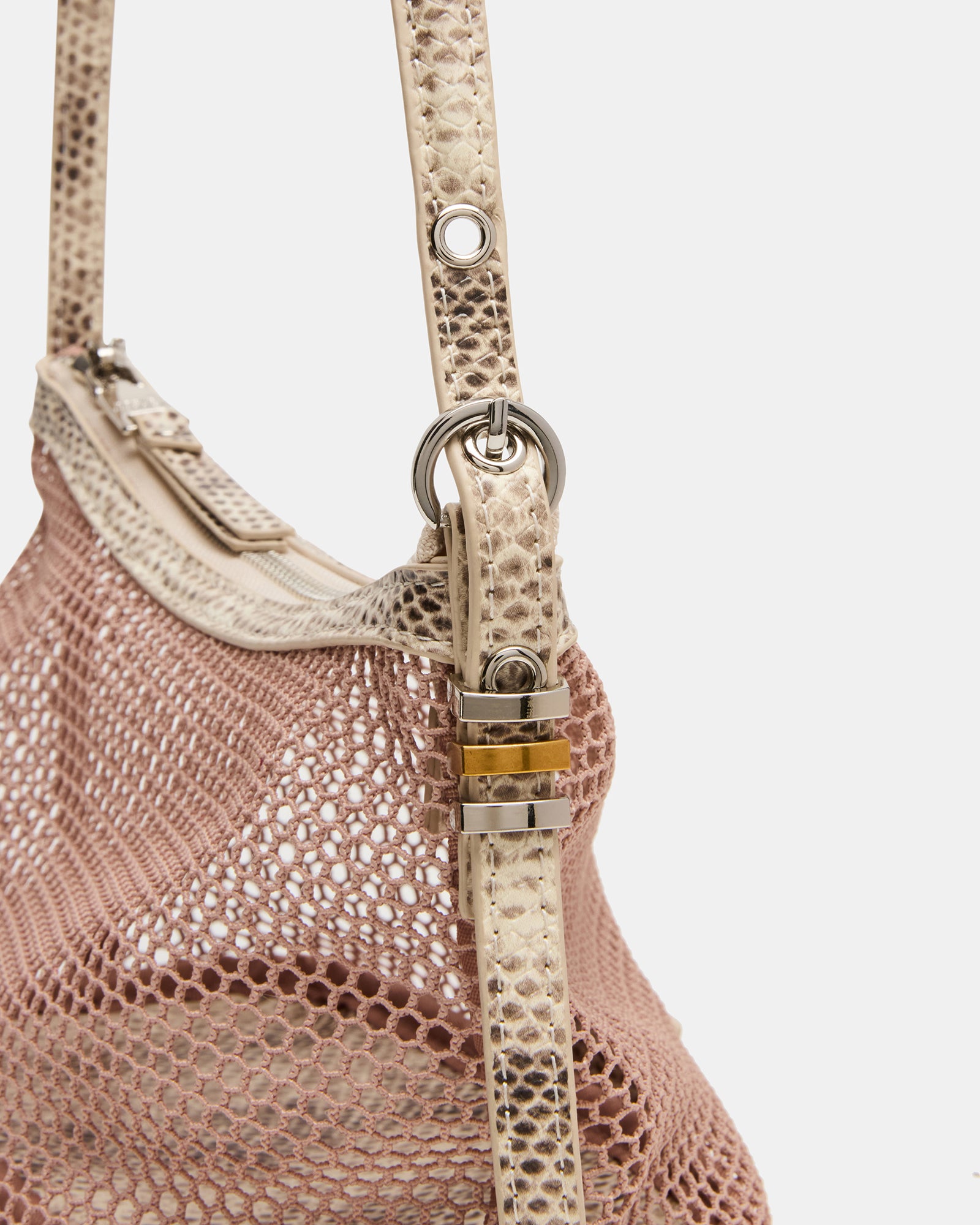 SM_HANDBAGS_BVIXEN_BLUSH_04_17ce9ad4-656a-4c8d-839a-cf8b8af88707.jpg