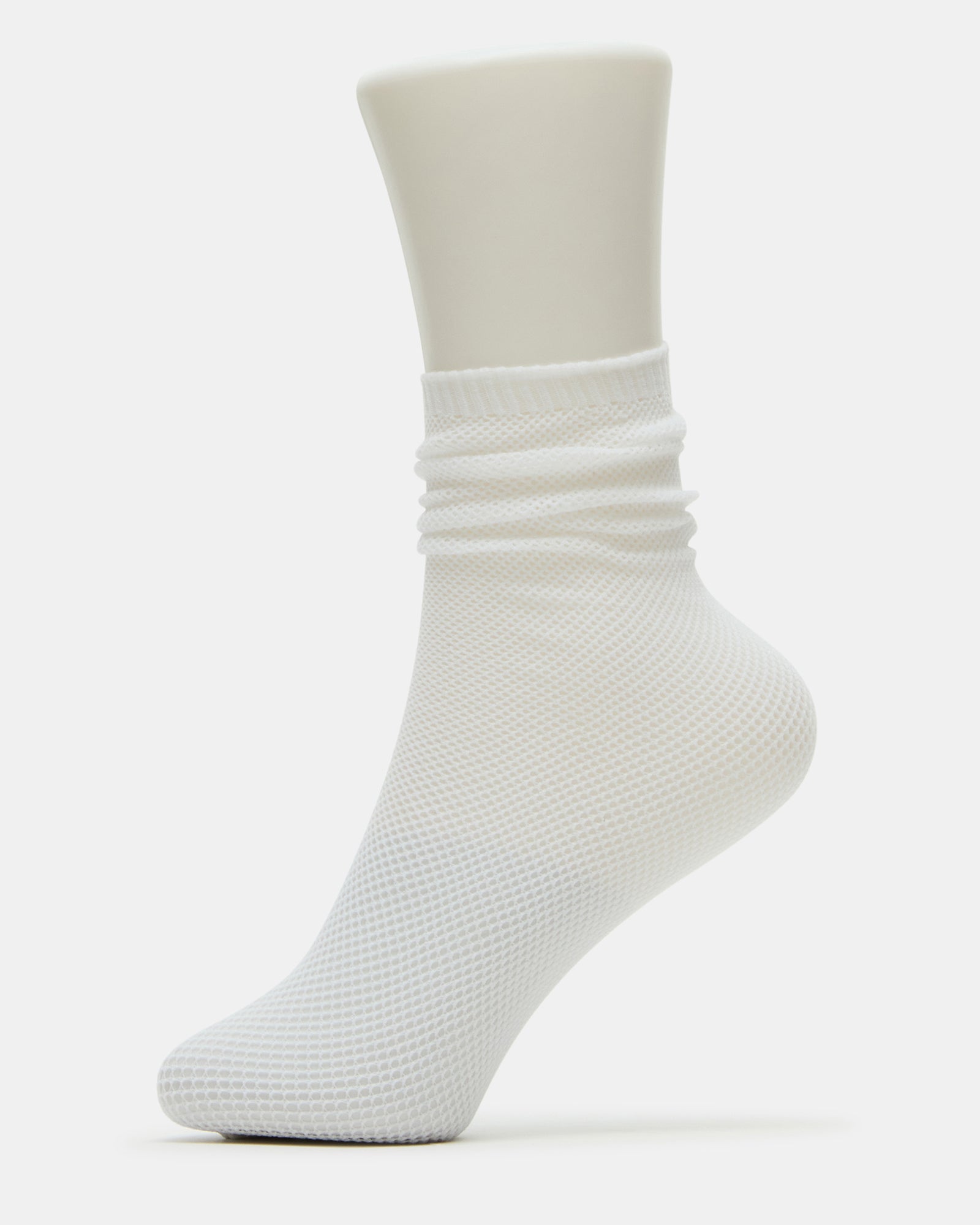 STEVEMADDEN_ACCESSORIES_L-SHEER_WHITE_02.jpg