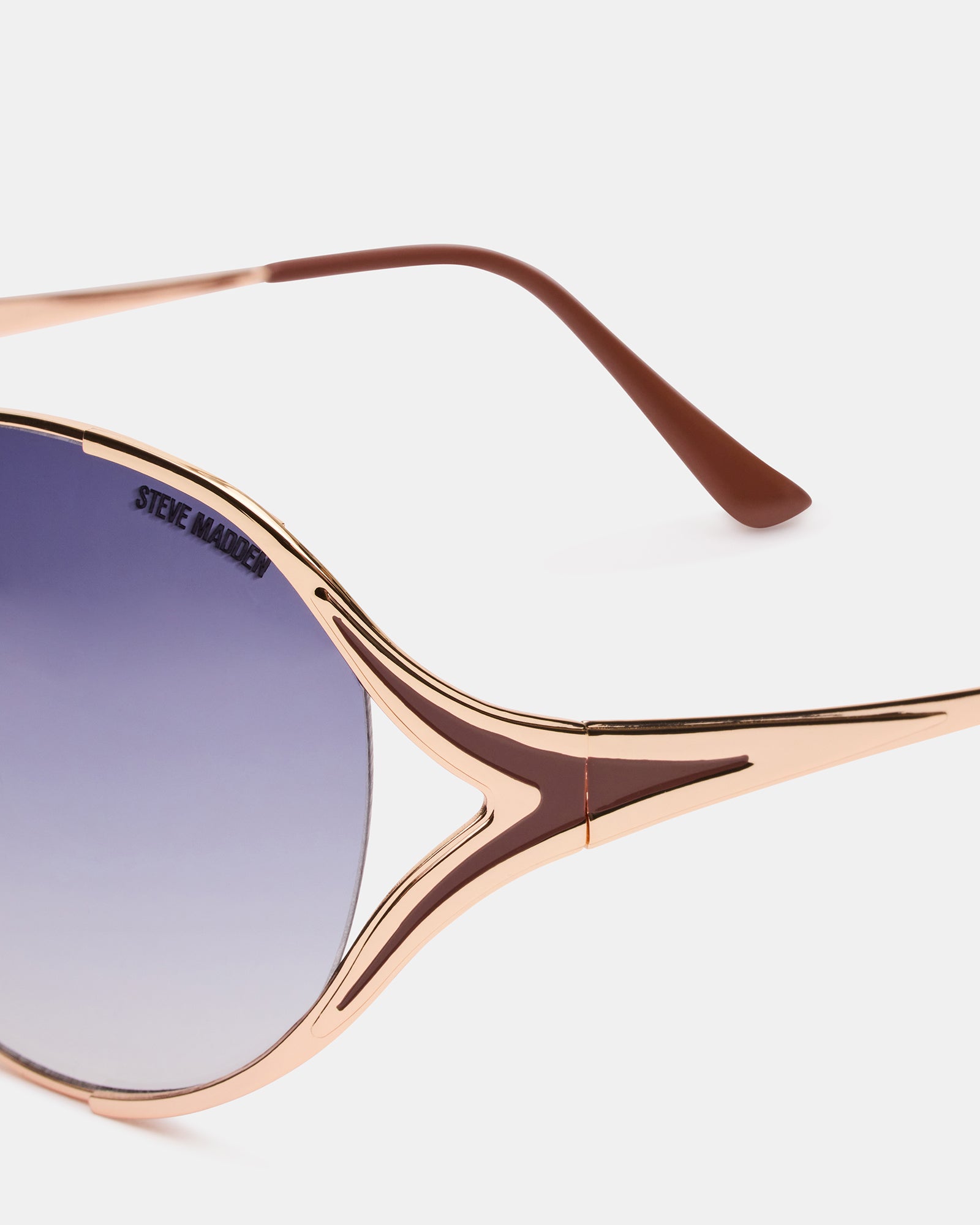 STEVEMADDEN_ACCESSORIES_X17911_GOLD_03.jpg