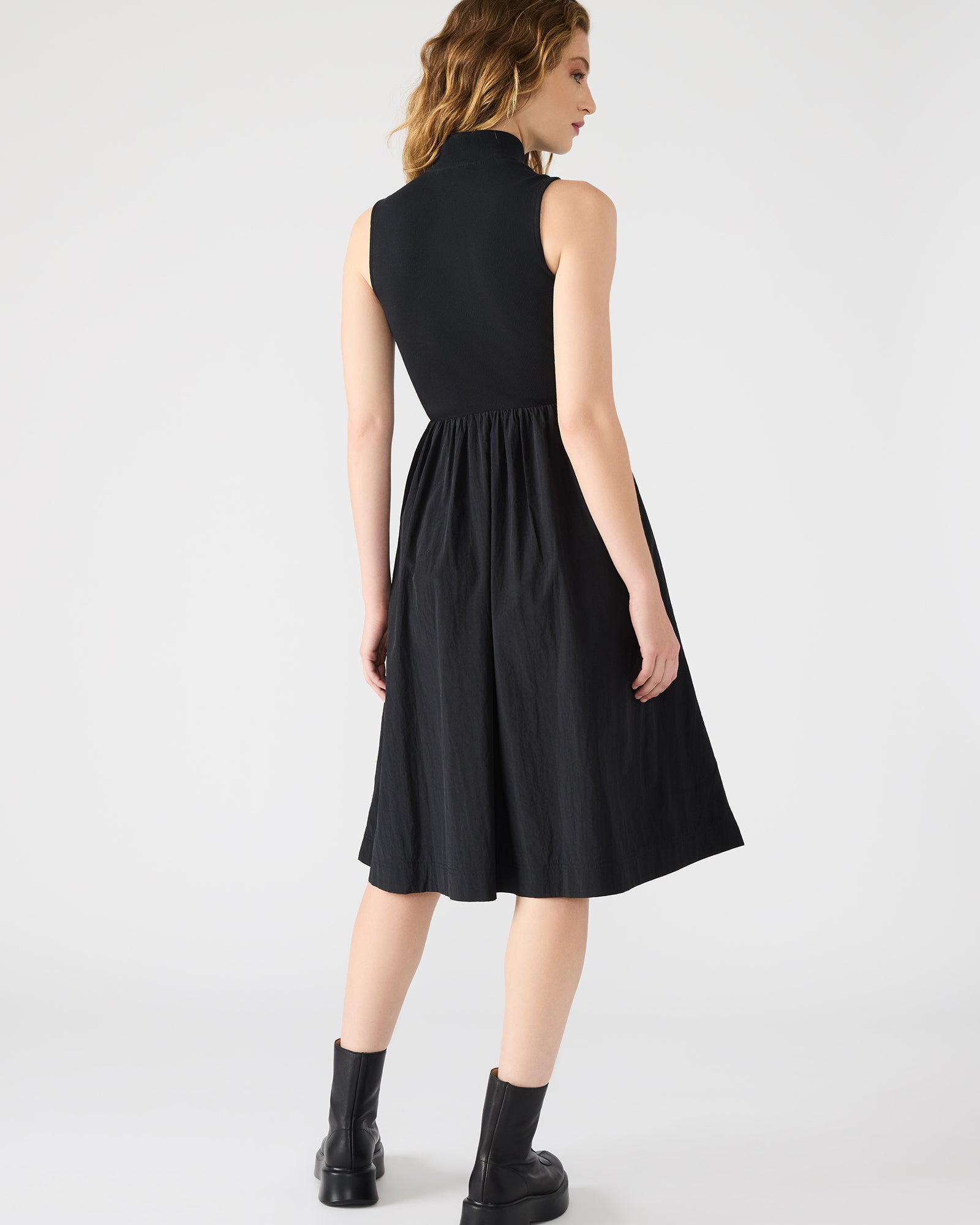 STEVEMADDEN_APPAREL_BN308943_BLACK_11794.jpg