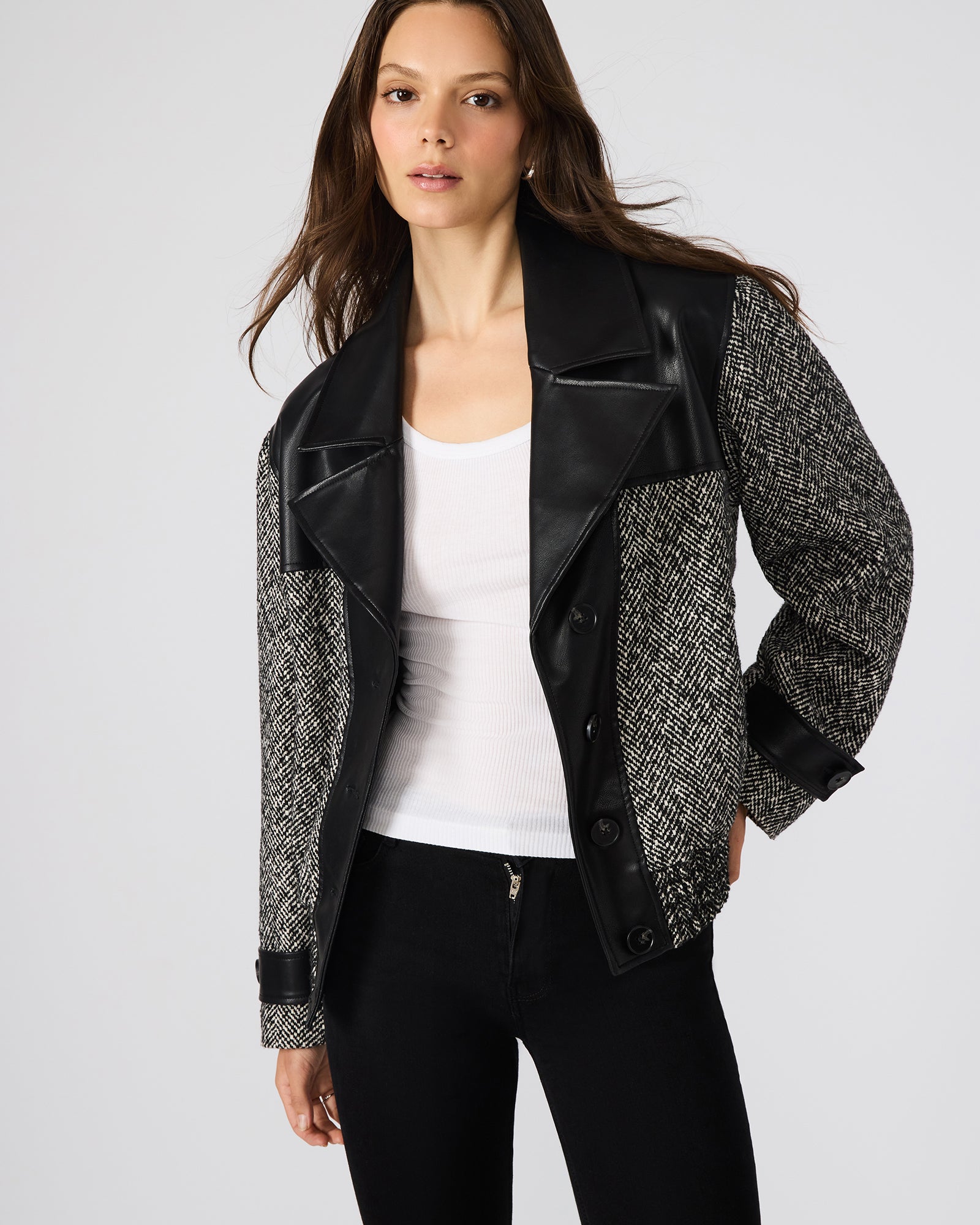STEVEMADDEN_APPAREL_BP300869_BLACK-MULTI_29193_HERO.jpg