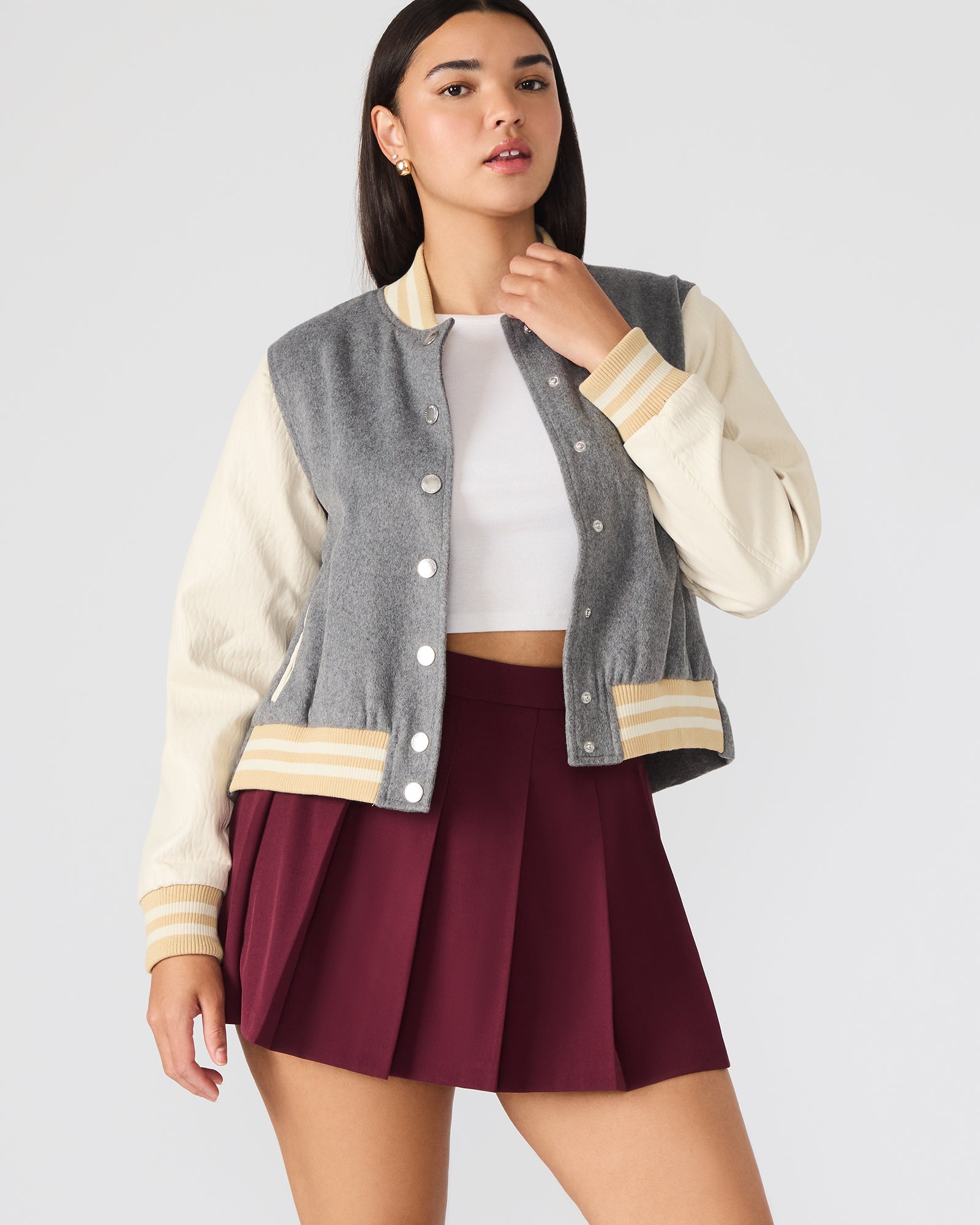 STEVEMADDEN_APPAREL_BP302973_GREY_33461_HERO.jpg