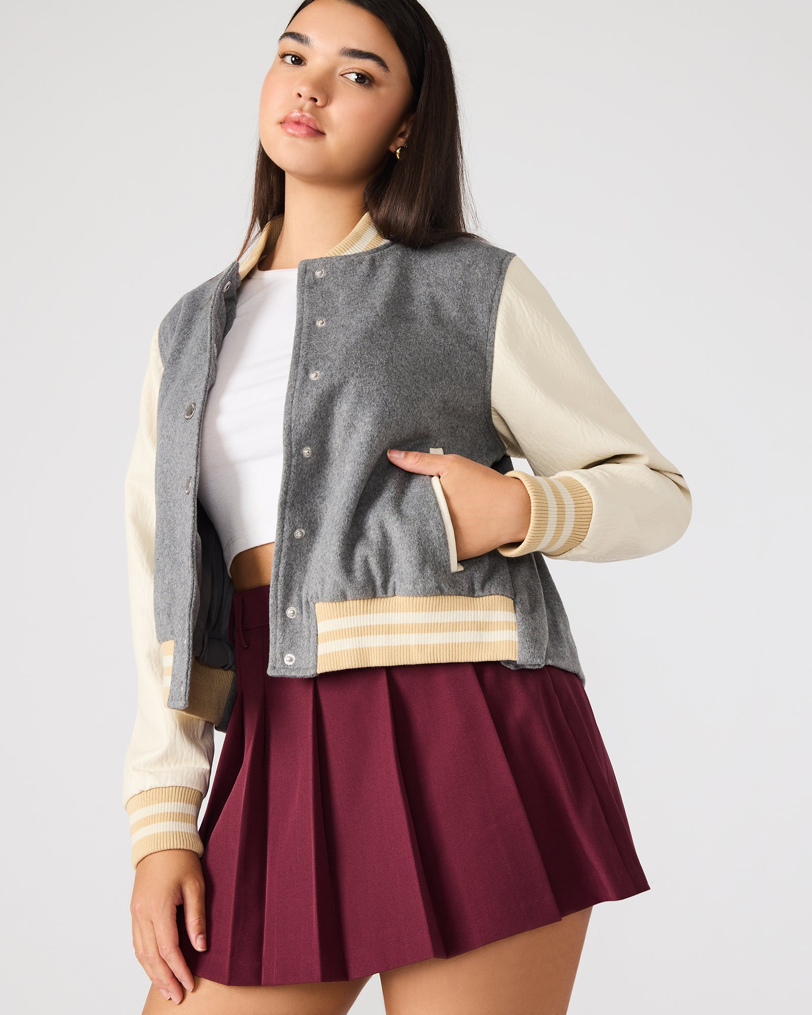 STEVEMADDEN_APPAREL_BP302973_GREY_33500.jpg