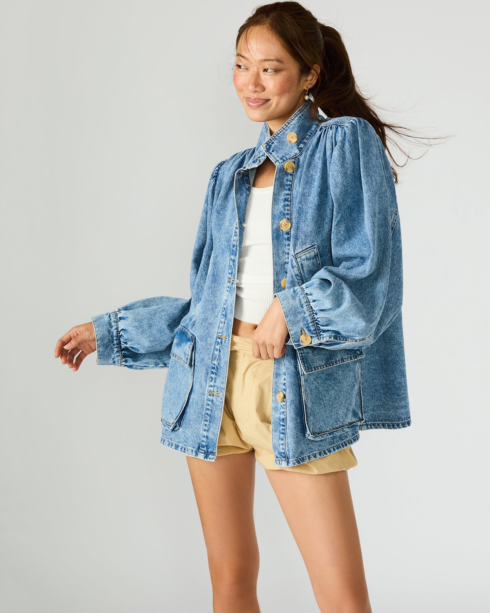 STEVEMADDEN_APPAREL_BP402018_CHLOE-WASH_0332_HERO.jpg