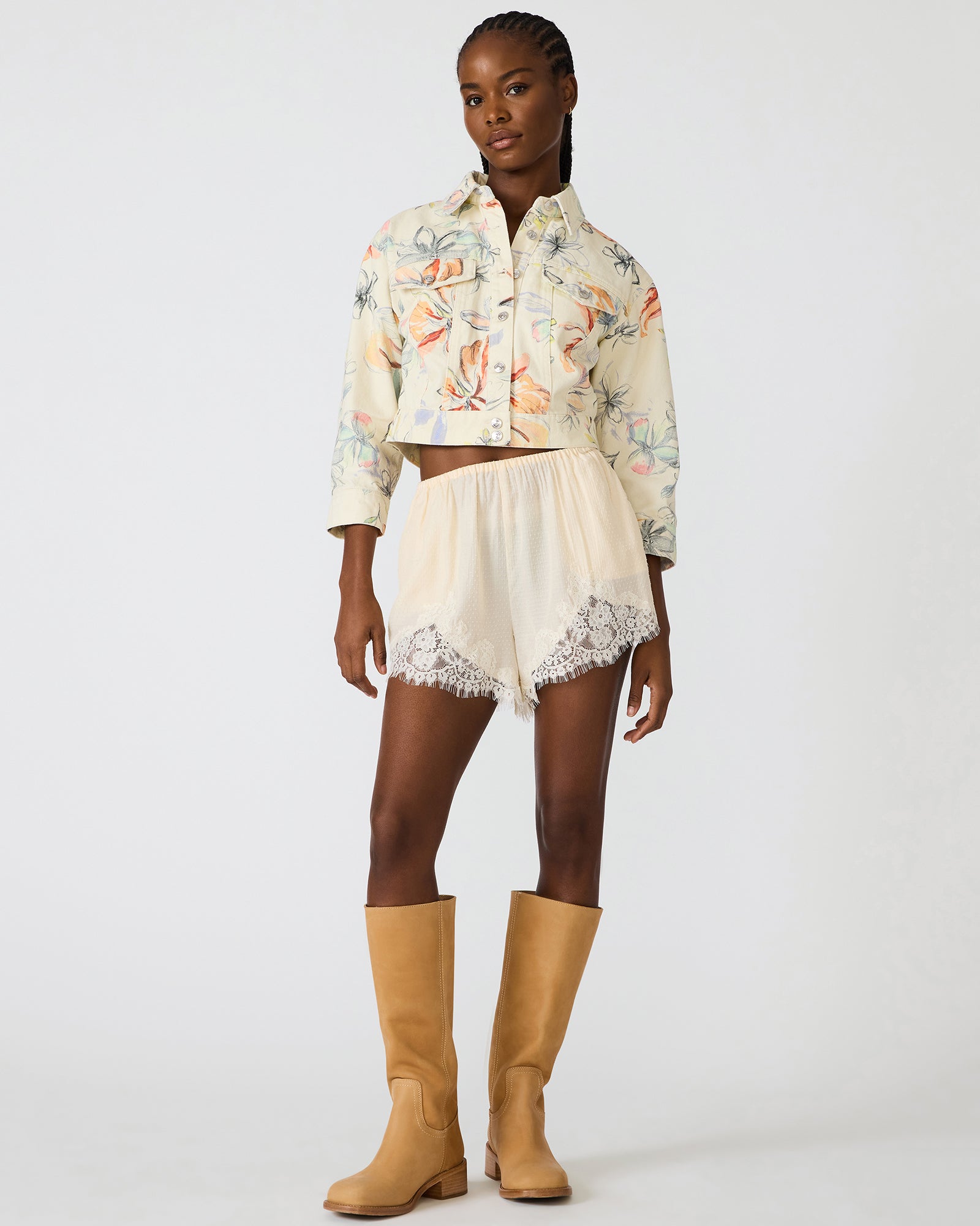 STEVEMADDEN_APPAREL_BP402084_NOTEBOOK-FLORAL_01_94a6e4f6-3c5f-4b24-8cef-27bc64751fa9.jpg
