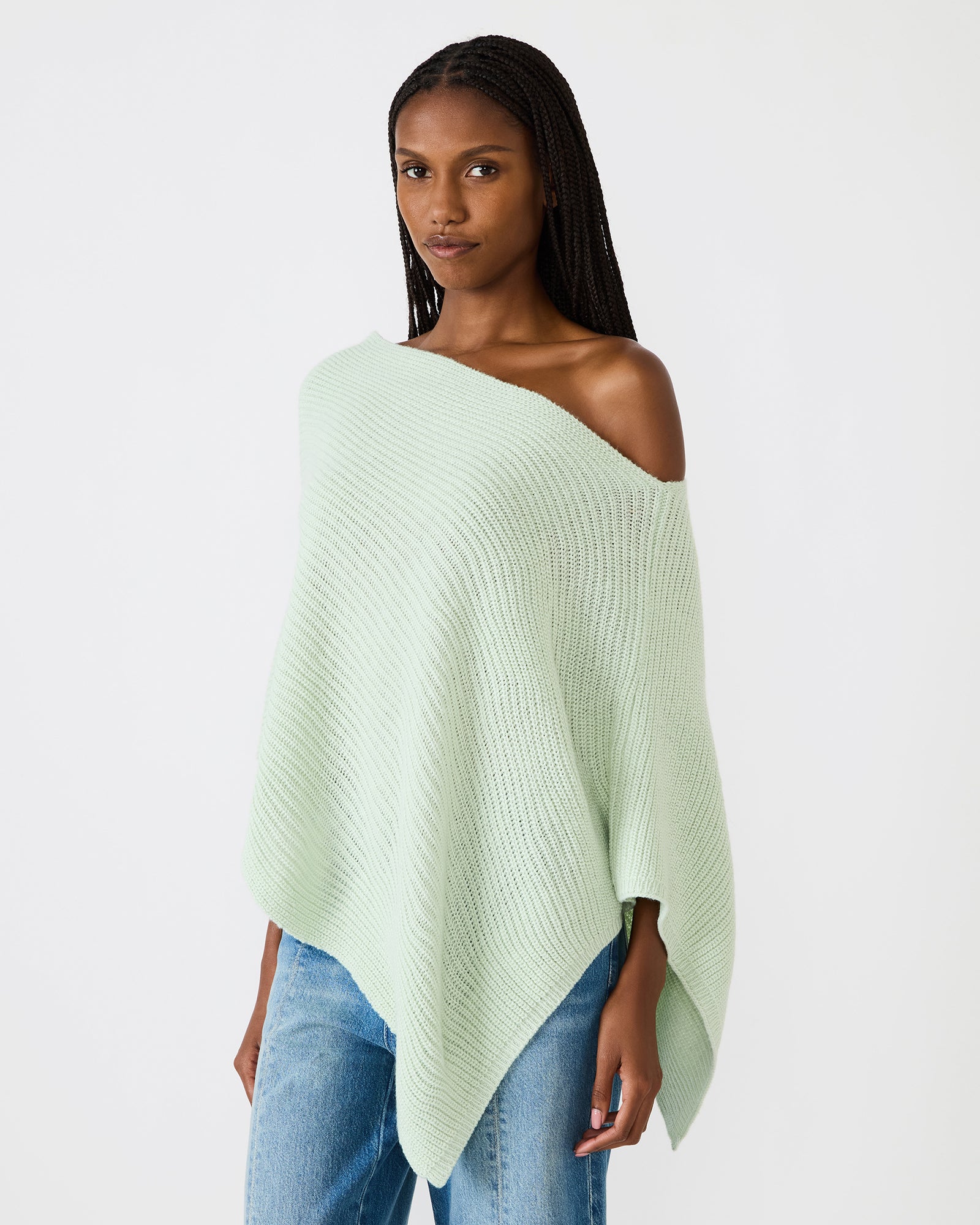 STEVEMADDEN_APPAREL_BP406057_CELADON_02.jpg