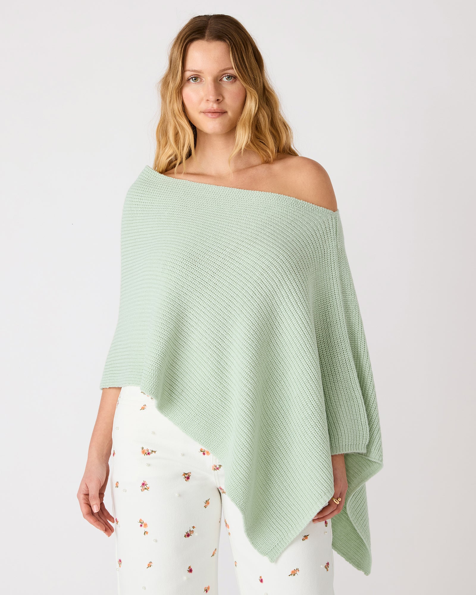 STEVEMADDEN_APPAREL_BP406057_CELADON_04_02f795fd-0cfa-4b8d-985d-ded63a7d5939.jpg