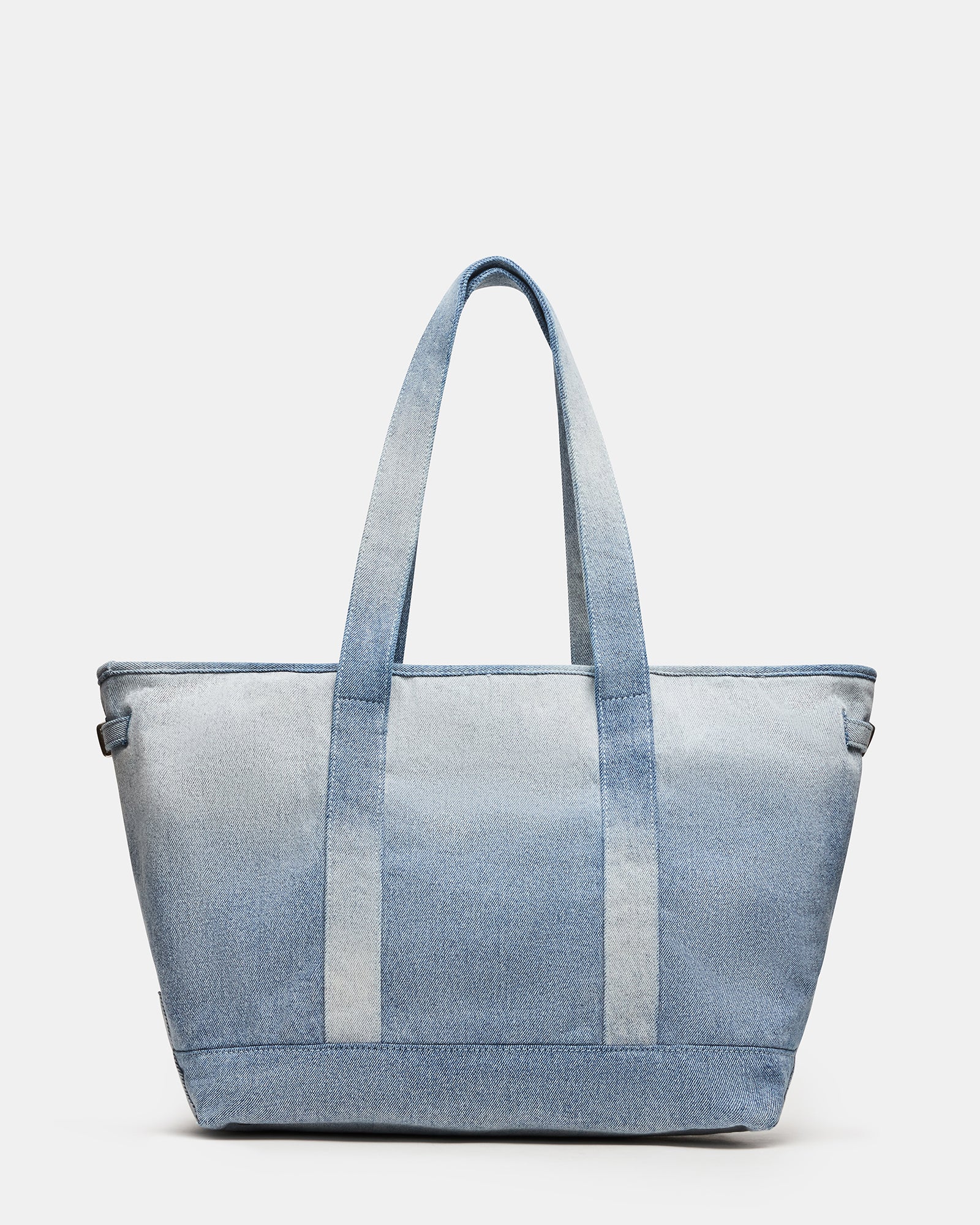 STEVEMADDEN_HANDBAGS_BBOATT_DENIM_02.jpg
