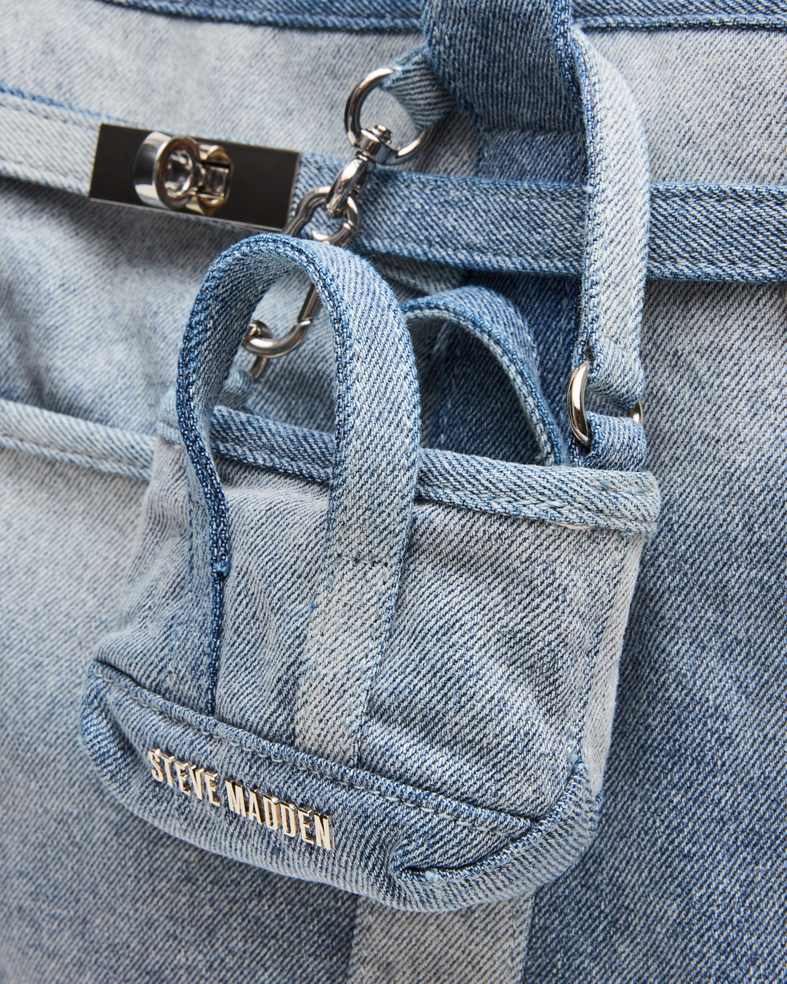 STEVEMADDEN_HANDBAGS_BBOATT_DENIM_04.jpg