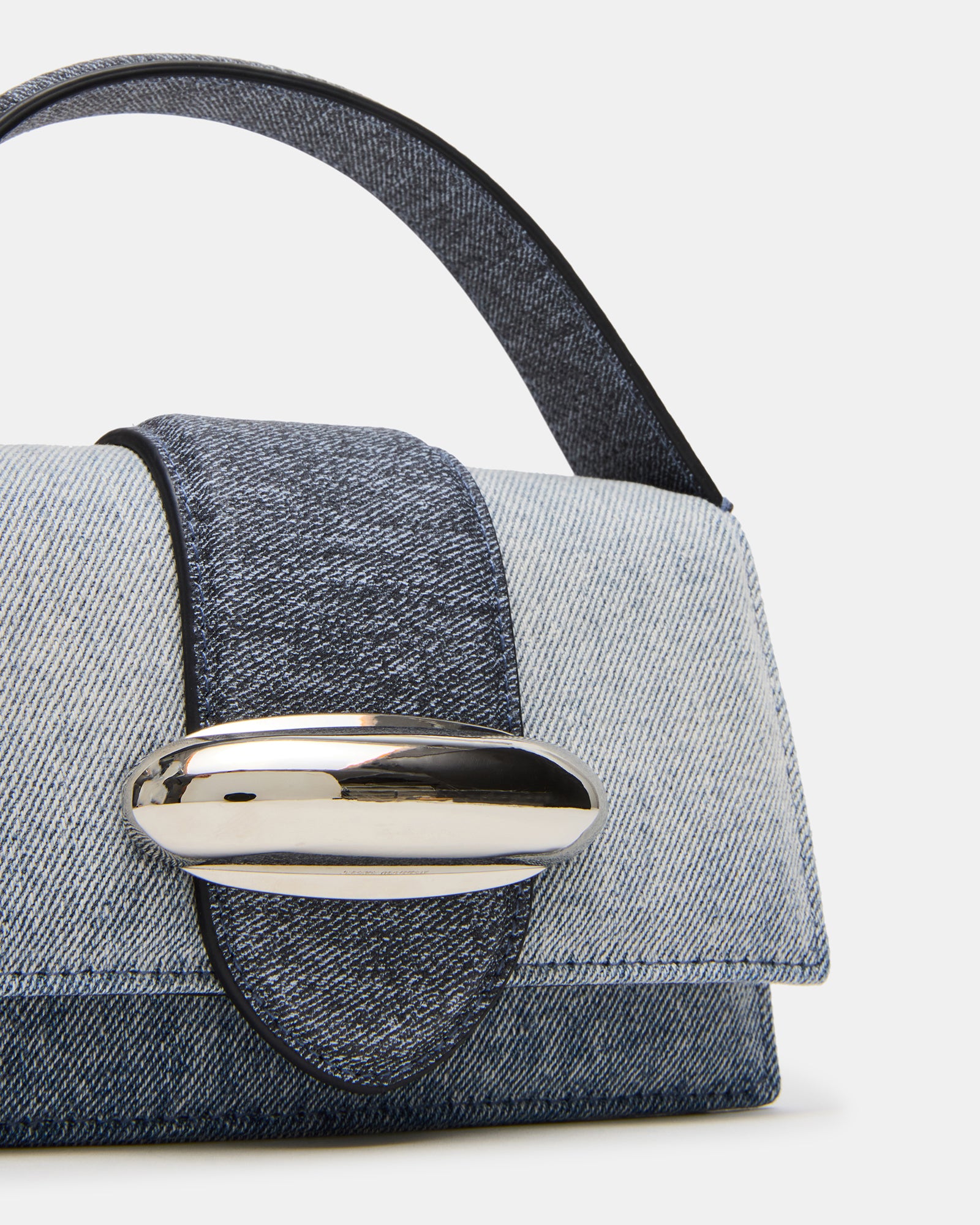 STEVEMADDEN_HANDBAGS_BMISHELL_DENIM_04.jpg