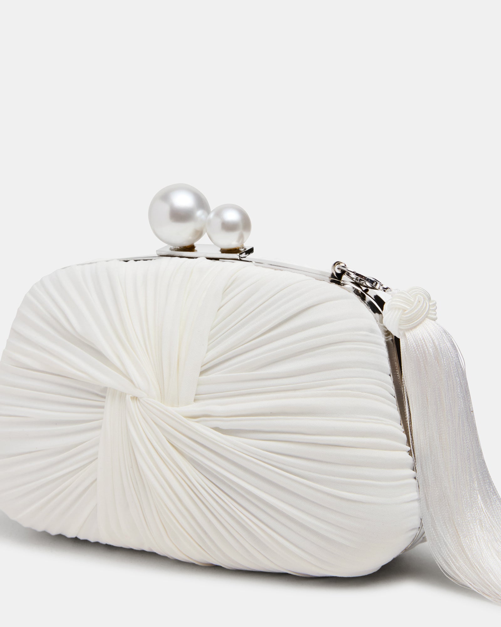 STEVEMADDEN_HANDBAGS_BROSALIE_WHITE_04_b3e4de29-4809-44d3-b3bf-991608d4f83a.jpg