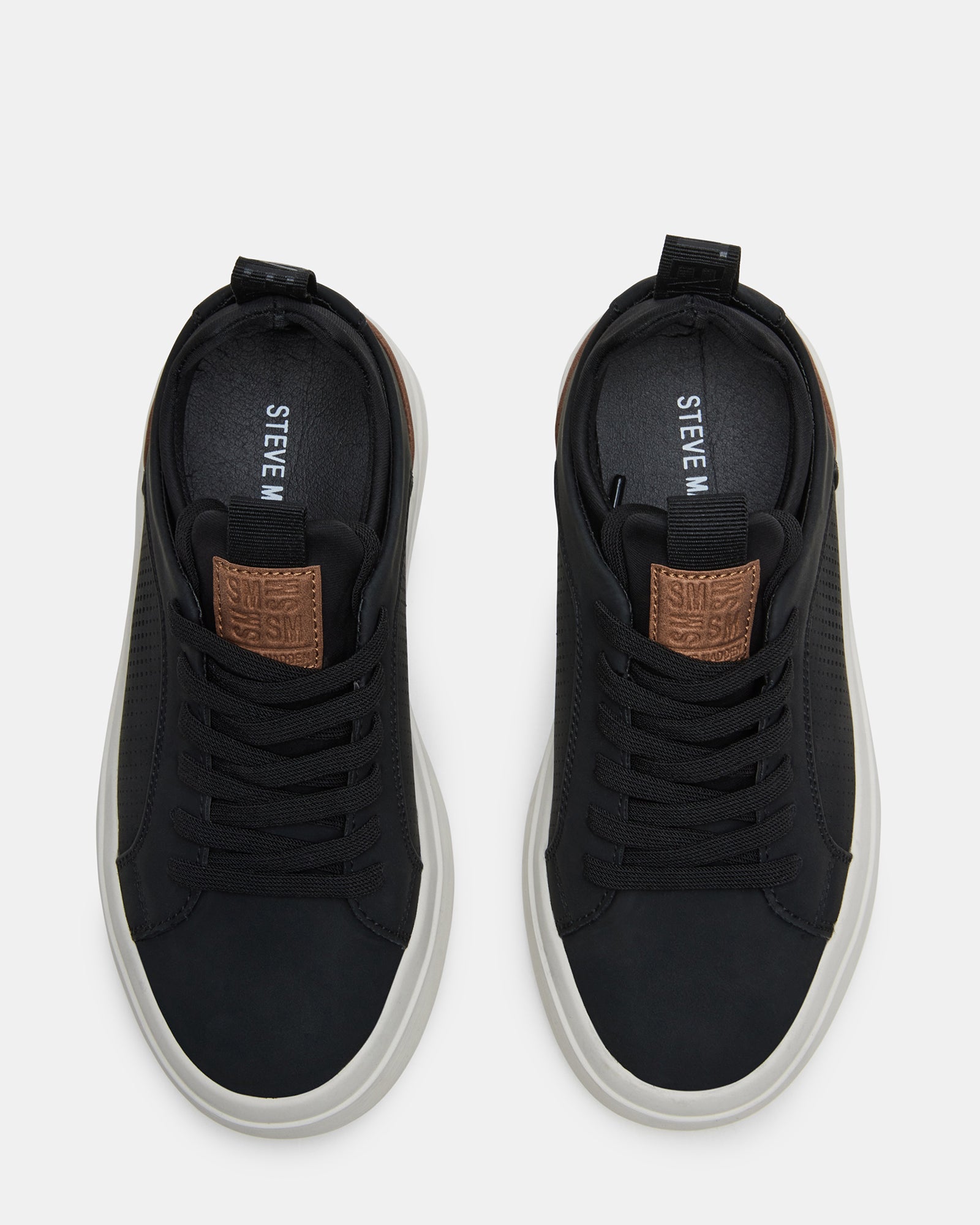 STEVEMADDEN_KIDS_BOASYS_BLACK_03.jpg