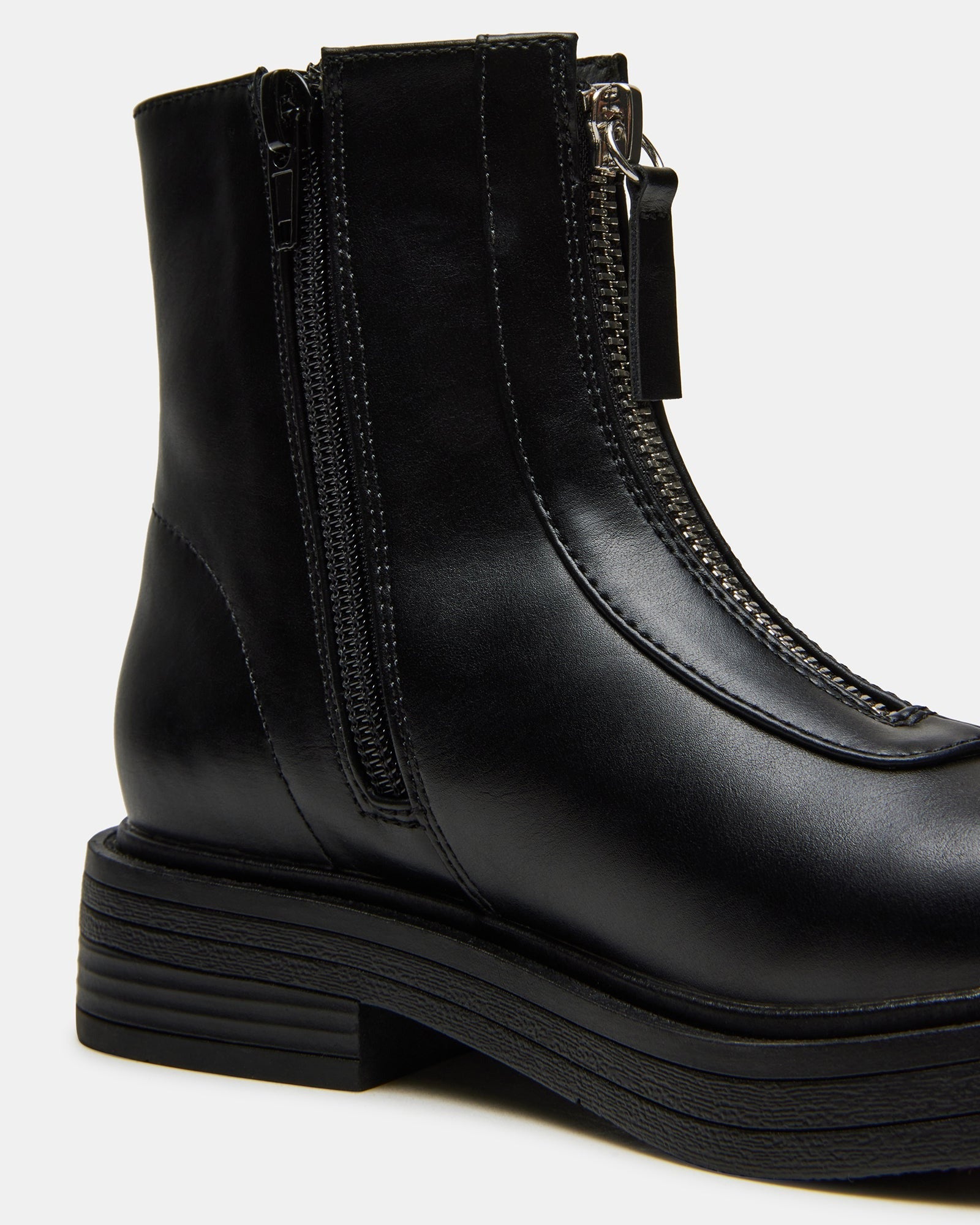 STEVEMADDEN_KIDS_JJONES_BLACK_03.jpg