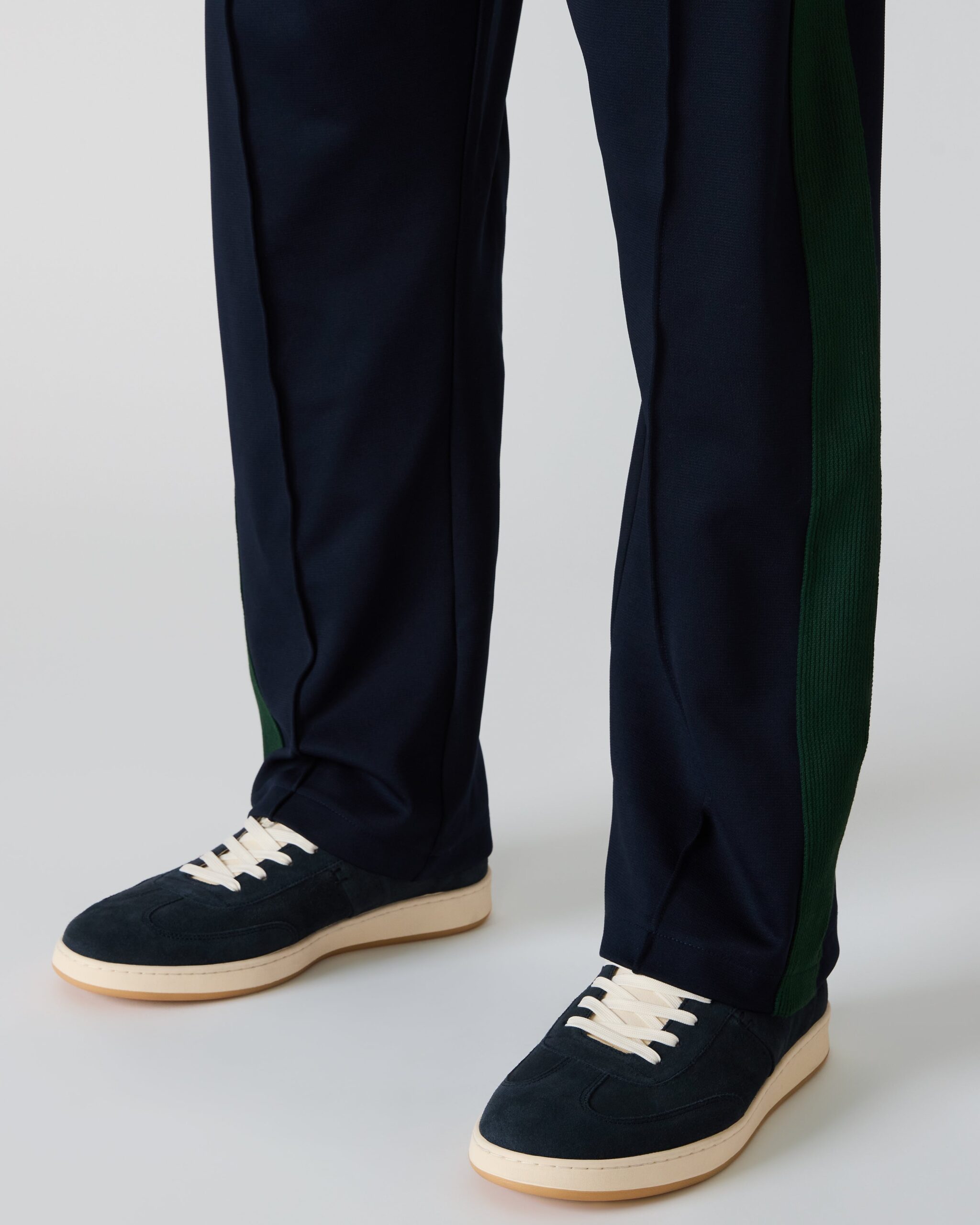 STEVEMADDEN_MENS_DYLAN_NAVY-WHITE_0285.jpg