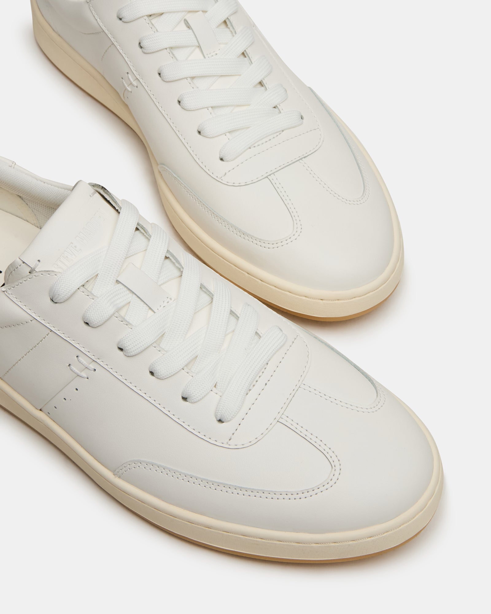 STEVEMADDEN_MENS_DYLAN_WHITE_05.jpg