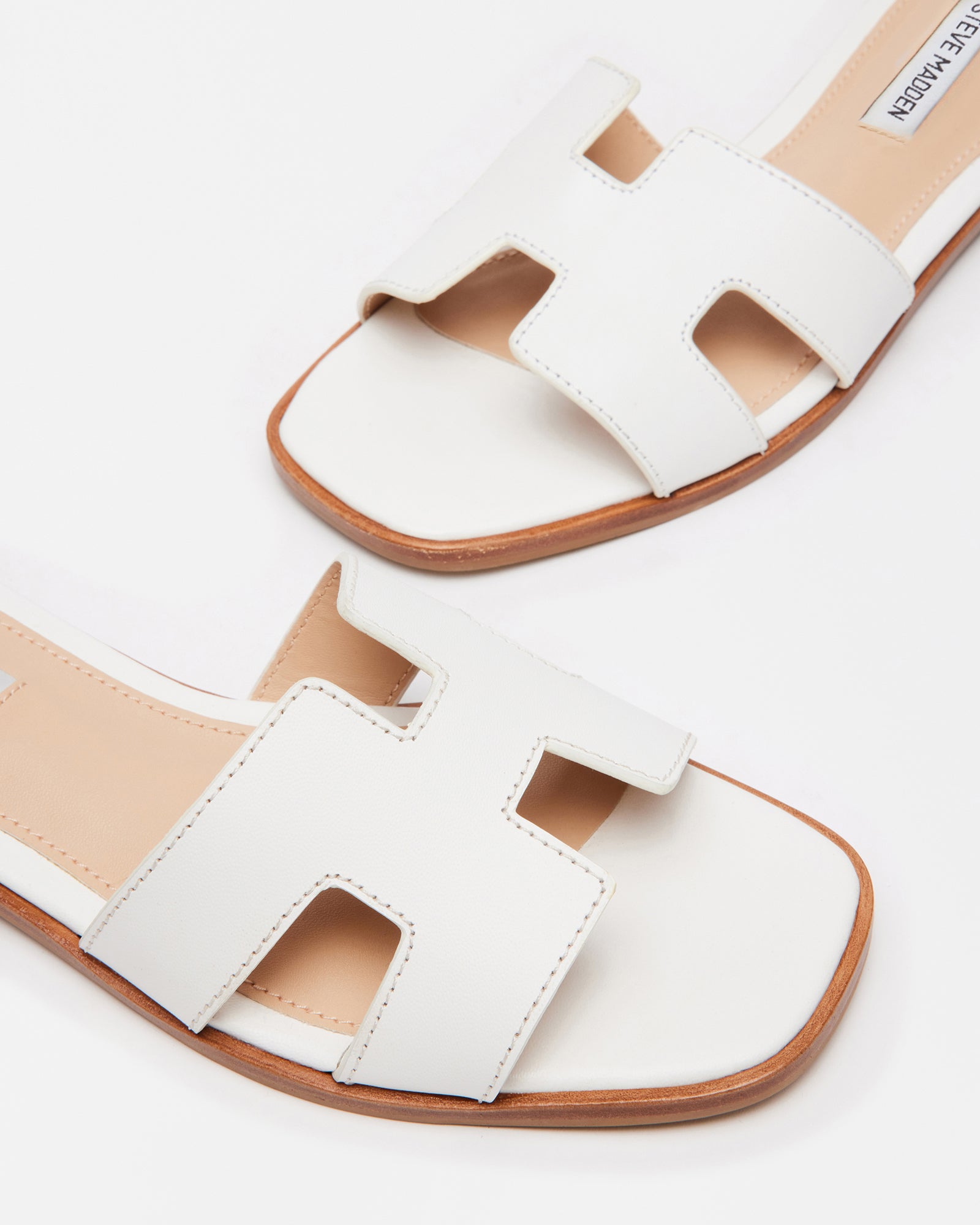 STEVEMADDEN_MENS_HADYN_WHITE-LEATHER_05_dbdc702c-9cbf-4d10-950a-42b49198a0e0.jpg