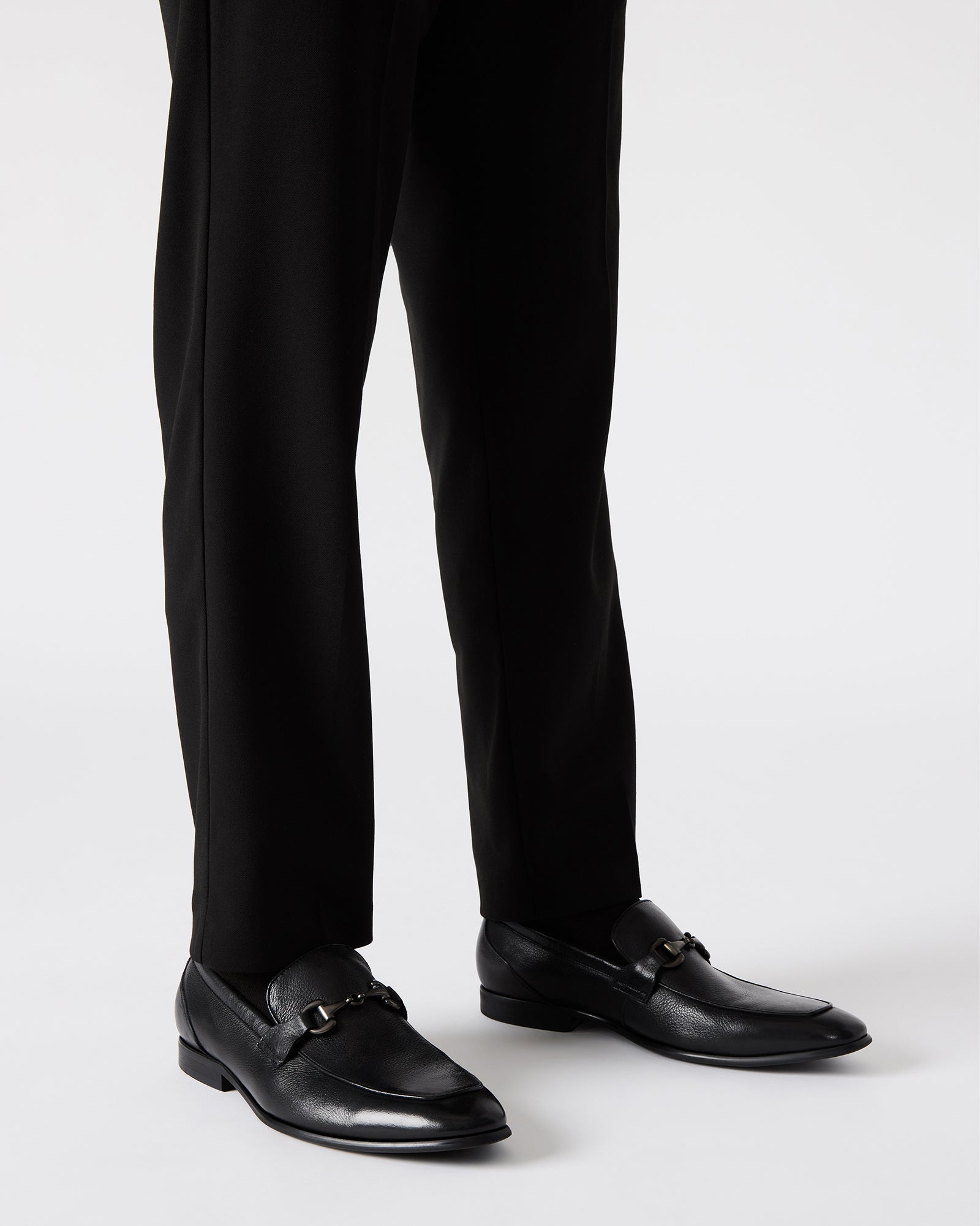 STEVEMADDEN_MENS_JAYSHAN_BLACK-LEATHER_7203_b2a7eaf8-0f55-443e-a2ce-7f94bd0ffe1f.jpg