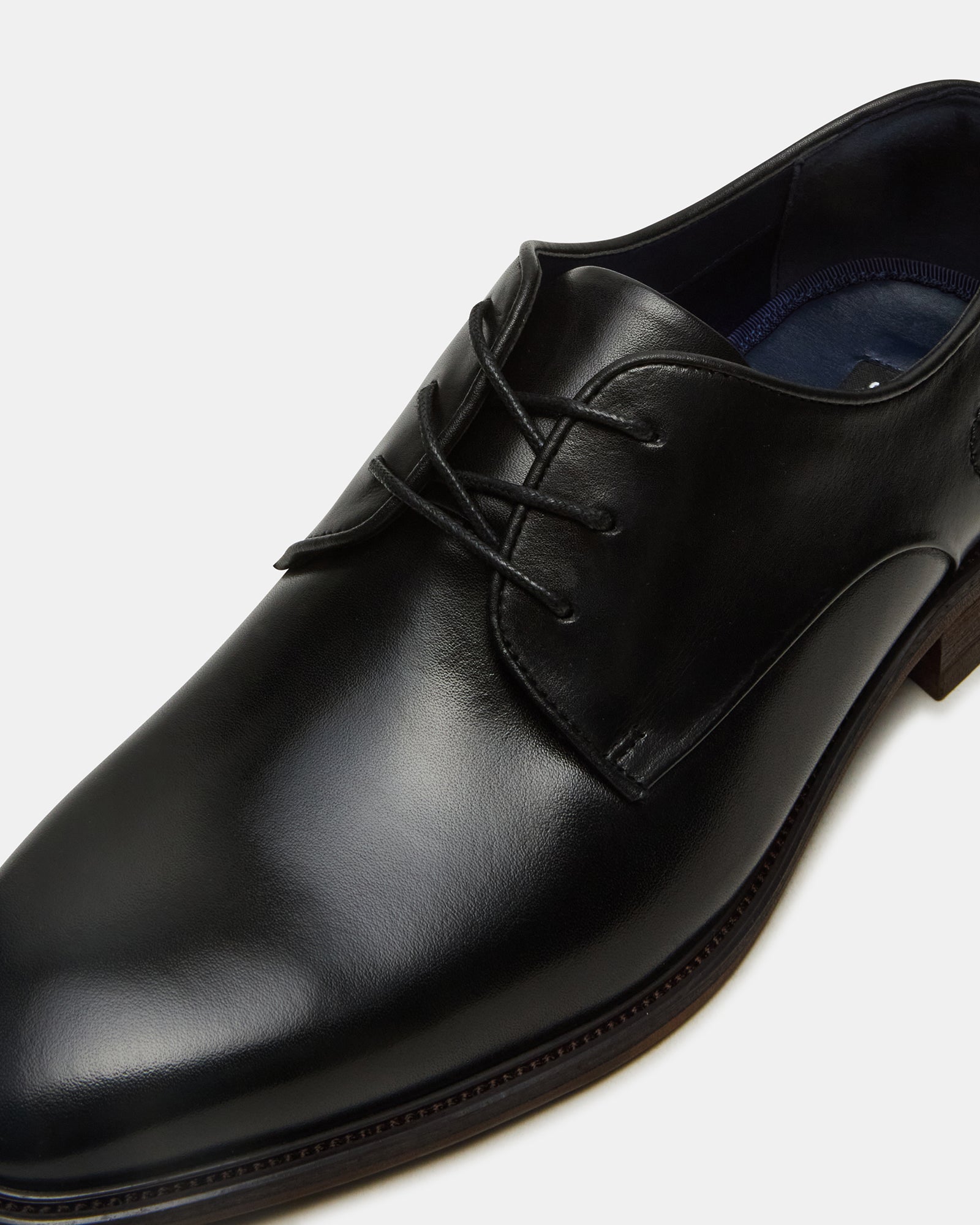 STEVEMADDEN_MENS_LELAND_BLACK-LEATHER_05.jpg