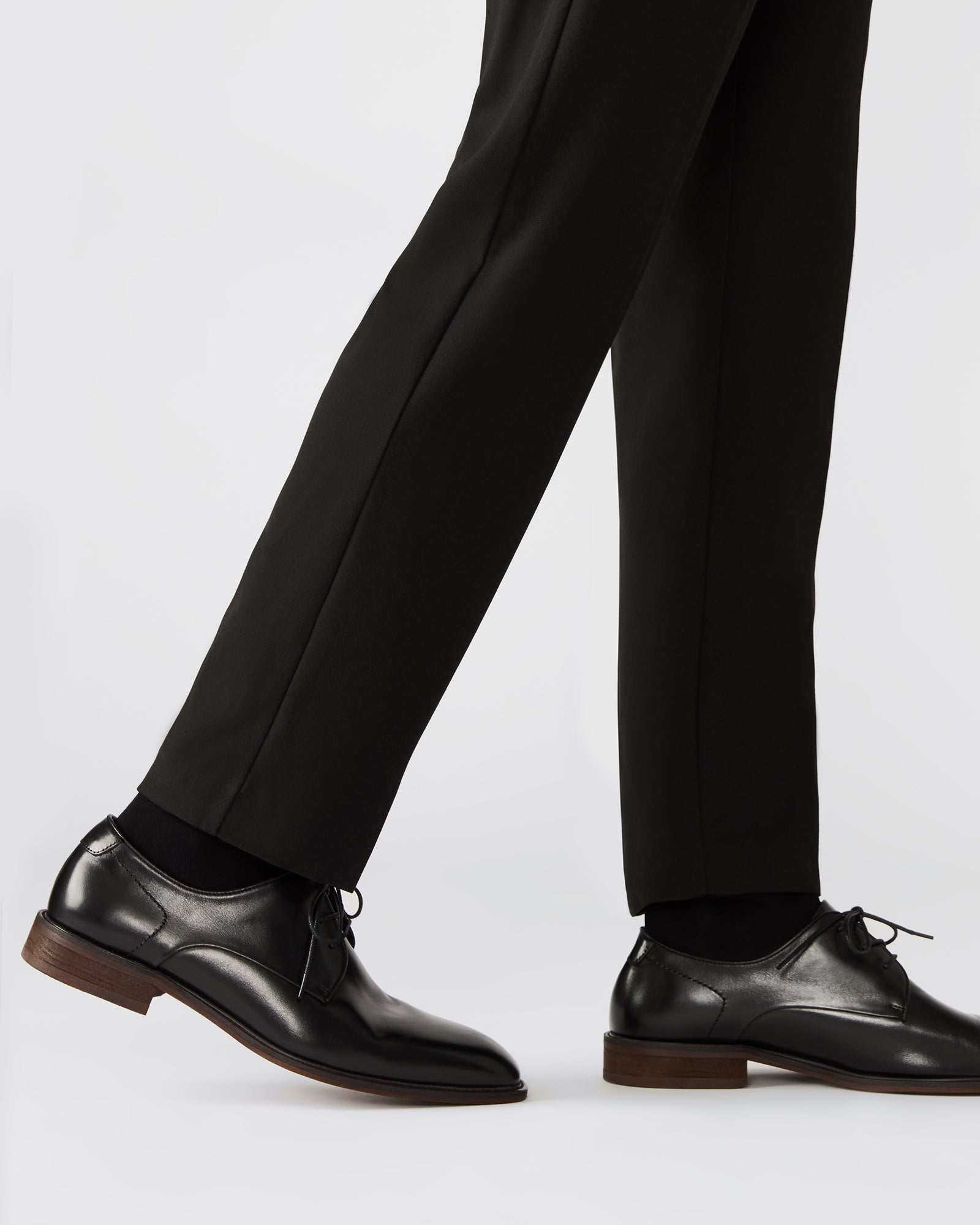 STEVEMADDEN_MENS_LELAND_BLACK-LEATHER_10440.jpg