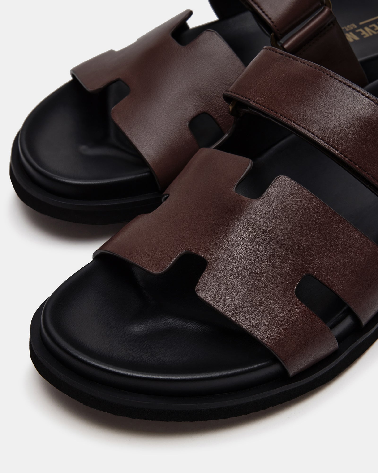 STEVEMADDEN_MENS_MAIVEN_BROWN_05_e4eea7b1-7c72-415e-858c-b7a7571f2edc.jpg