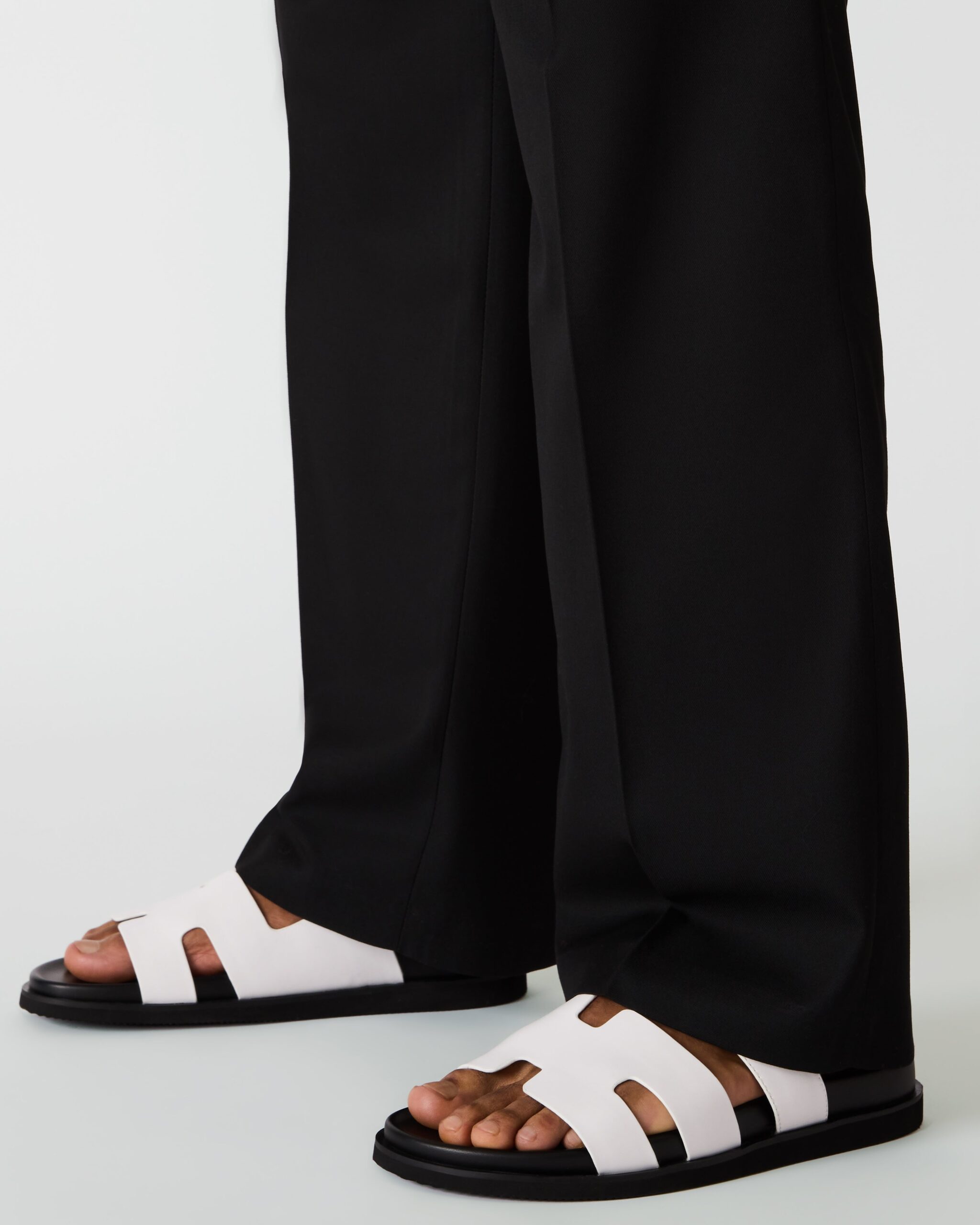 STEVEMADDEN_MENS_MAIVEN_WHITE_0364.jpg