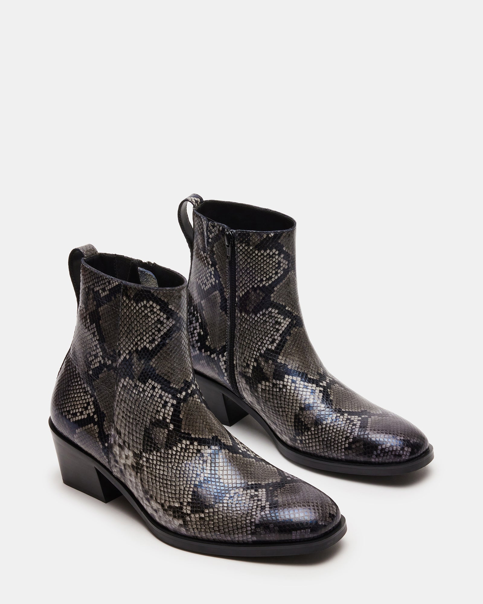 STEVEMADDEN_MENS_RICHIE_GREY-SNAKE_02.jpg