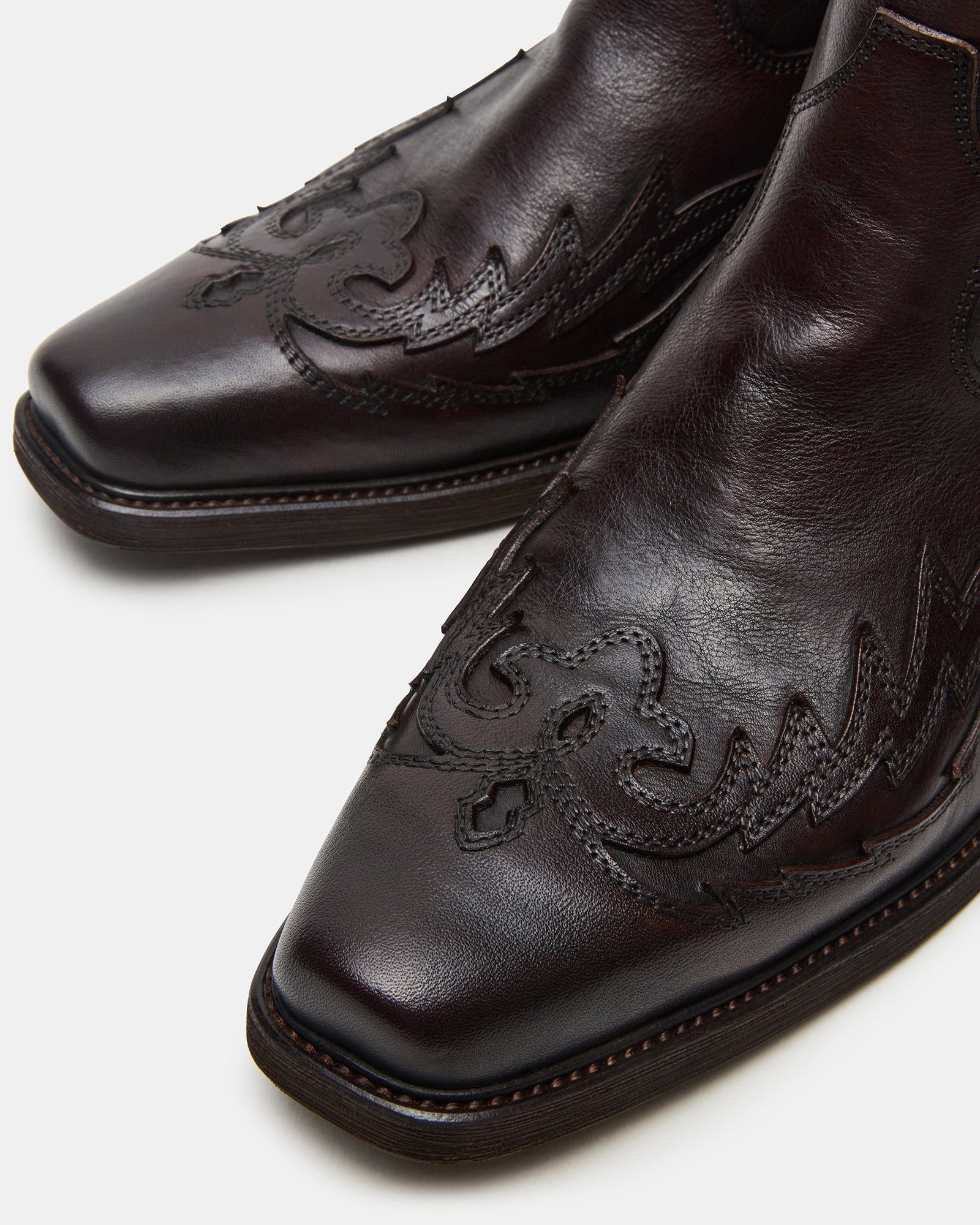 STEVEMADDEN_MENS_SANTANA_DARK-BROWN_05.jpg