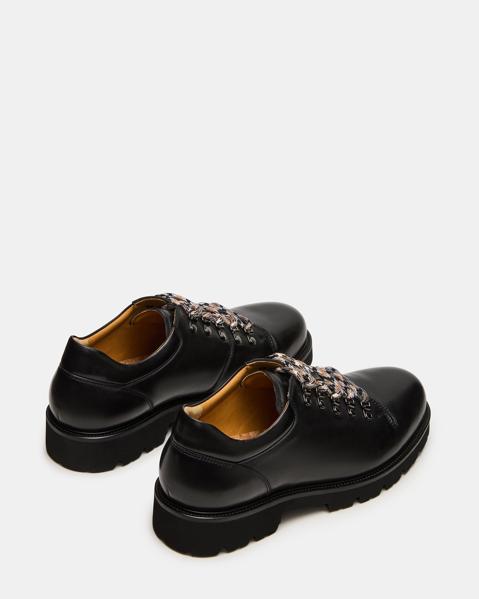 STEVEMADDEN_MENS_TURBO_BLACK-LEATHER_03.jpg