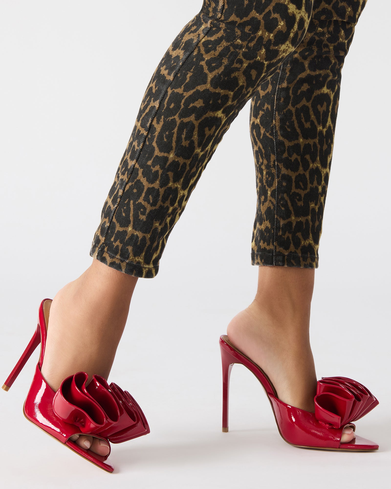 STEVEMADDEN_SHOES_AFFINITY_RED-PATENT_14826.jpg