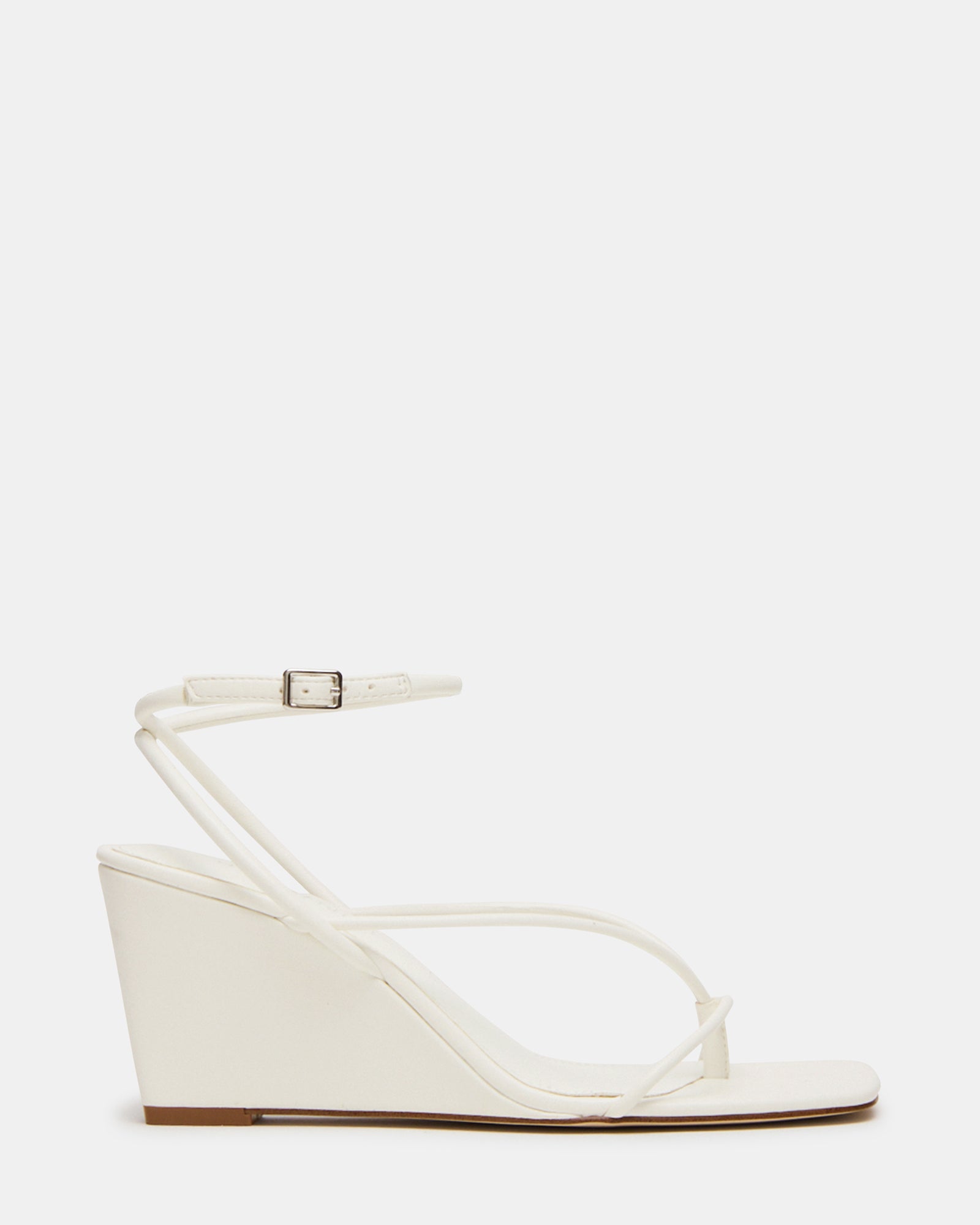 STEVEMADDEN_SHOES_APPA_WHITE_6c66cce3-1569-4890-ae3d-91b23c578522.jpg