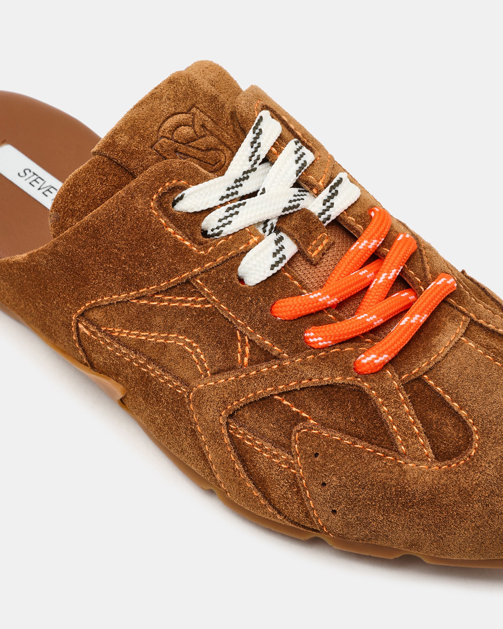 STEVEMADDEN_SHOES_AZIEL-MULE_CHESTNUT-SUEDE05.jpg