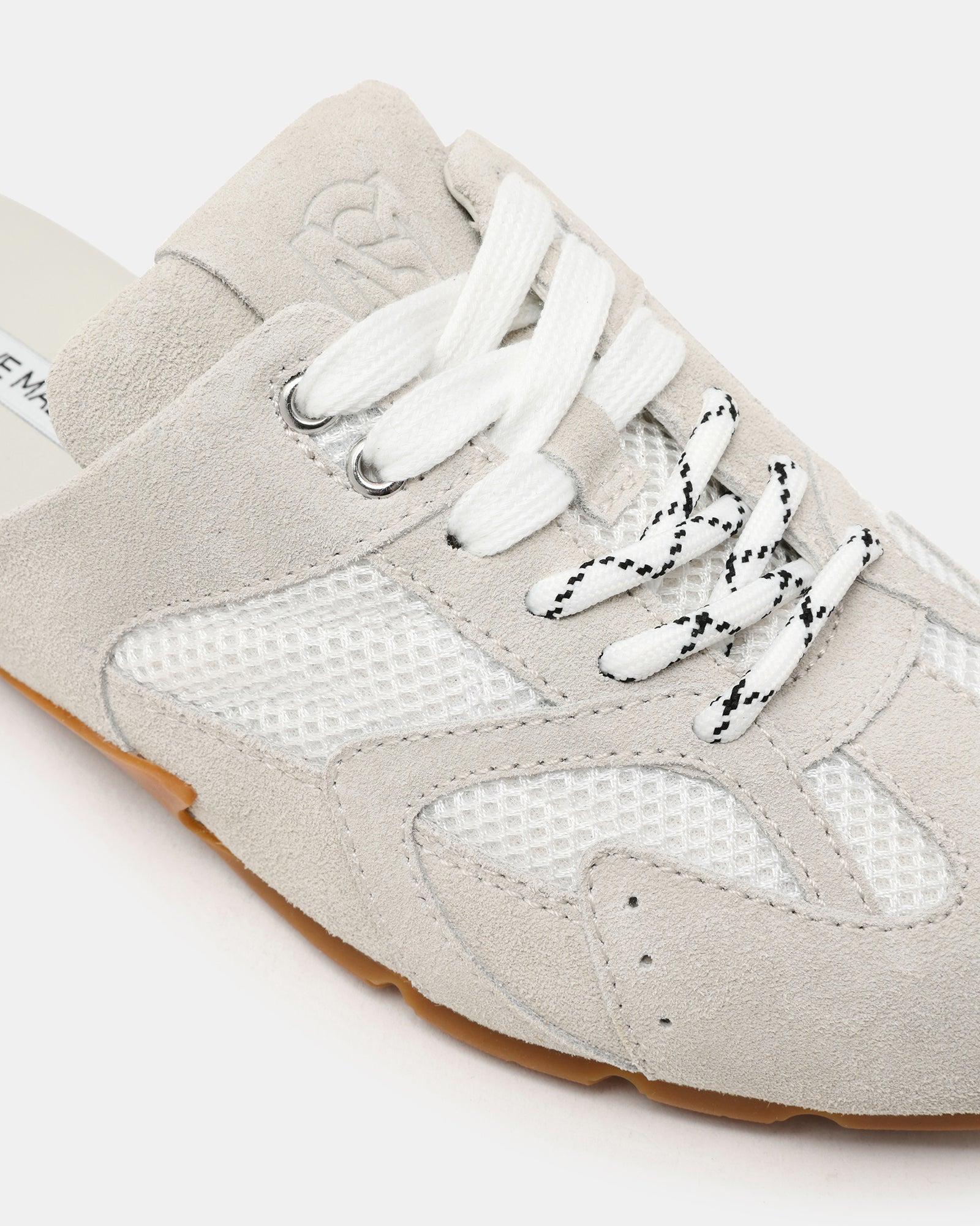 STEVEMADDEN_SHOES_AZIEL-MULE_WHITE-SUEDE05_63aa0859-3533-4e9e-95fc-cb75466f132f.jpg