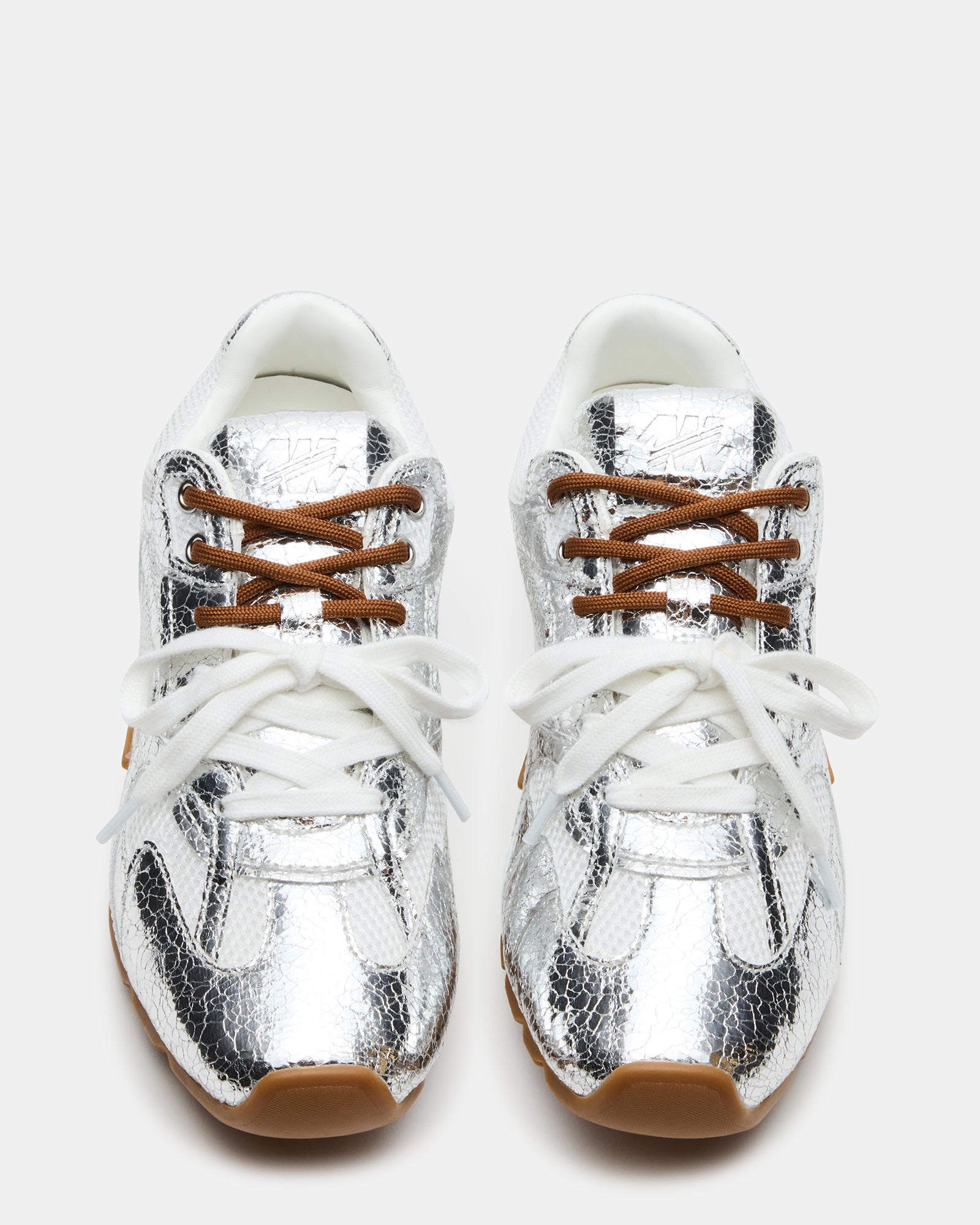 STEVEMADDEN_SHOES_AZIEL_SILVER_04_fef19b73-3319-42f9-8253-36ff21845936.jpg
