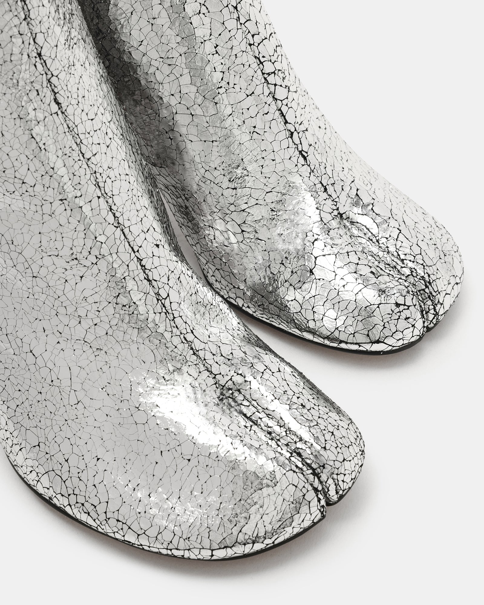 STEVEMADDEN_SHOES_CARO_SILVER-LEATHER05.jpg