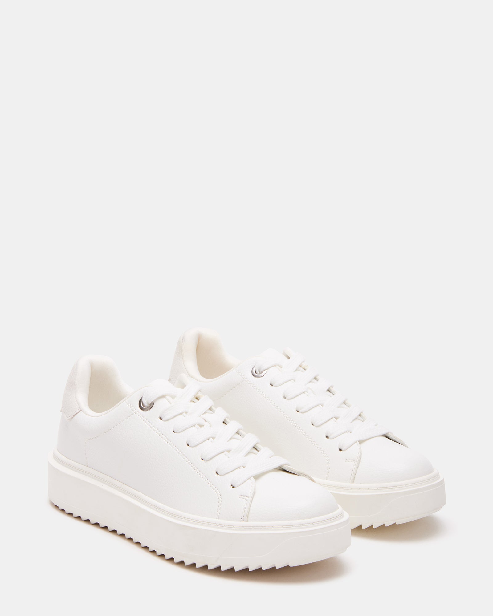 STEVEMADDEN_SHOES_CATCHER_WHITE-WHITE_03.jpg