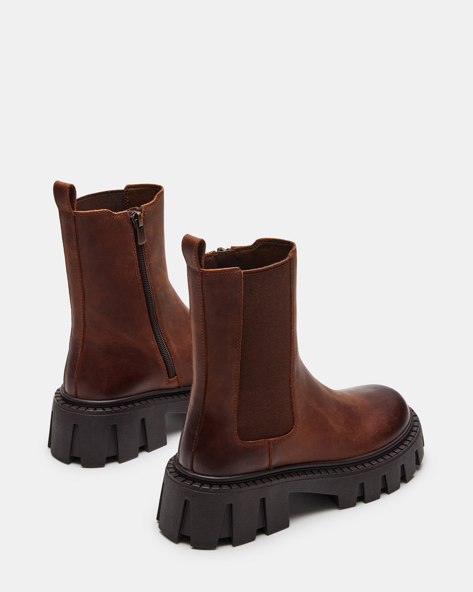 STEVEMADDEN_SHOES_CHARGES_BROWN-DISTRESSED_03.jpg