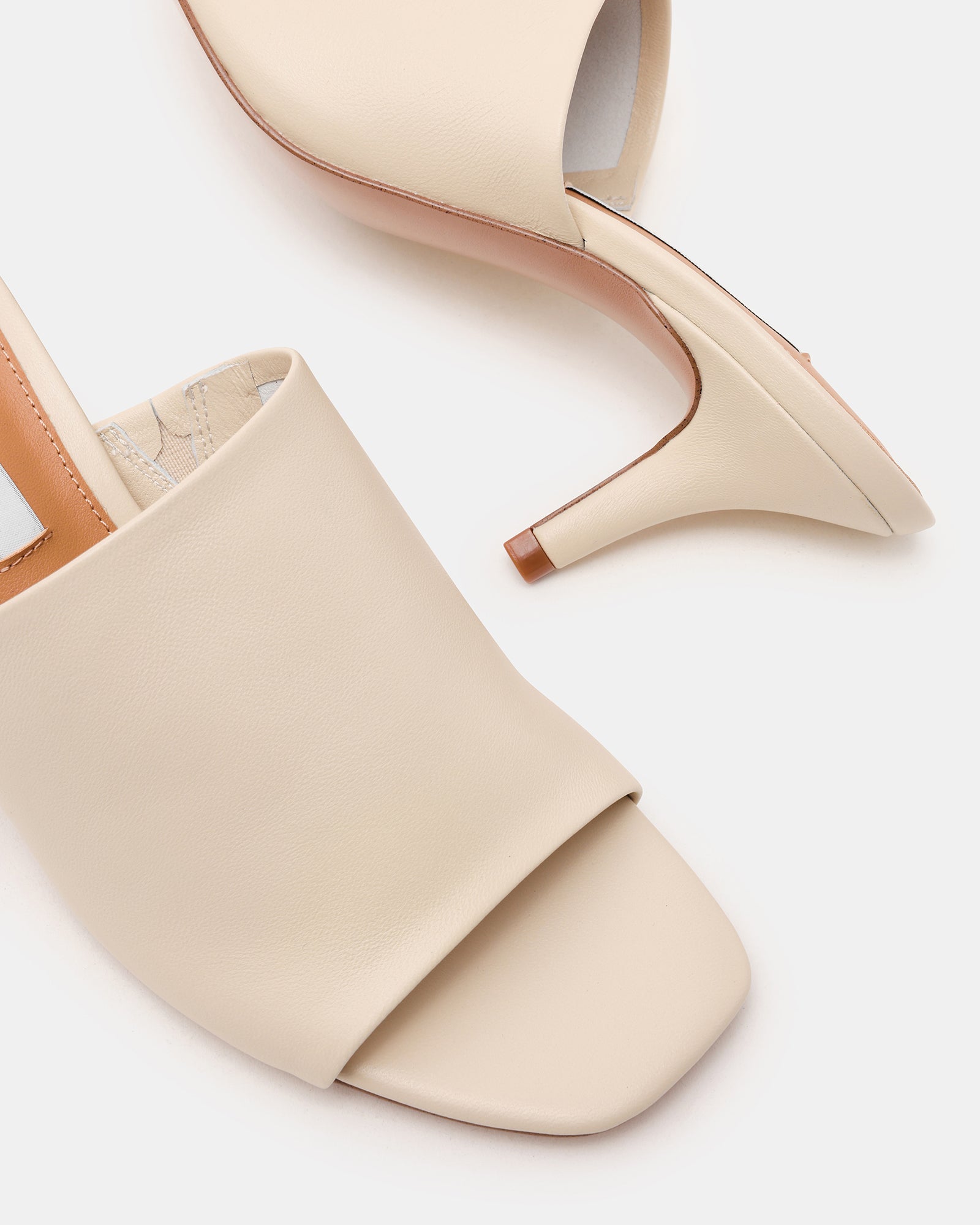 STEVEMADDEN_SHOES_CIERA_BONE-LEATHER05.jpg