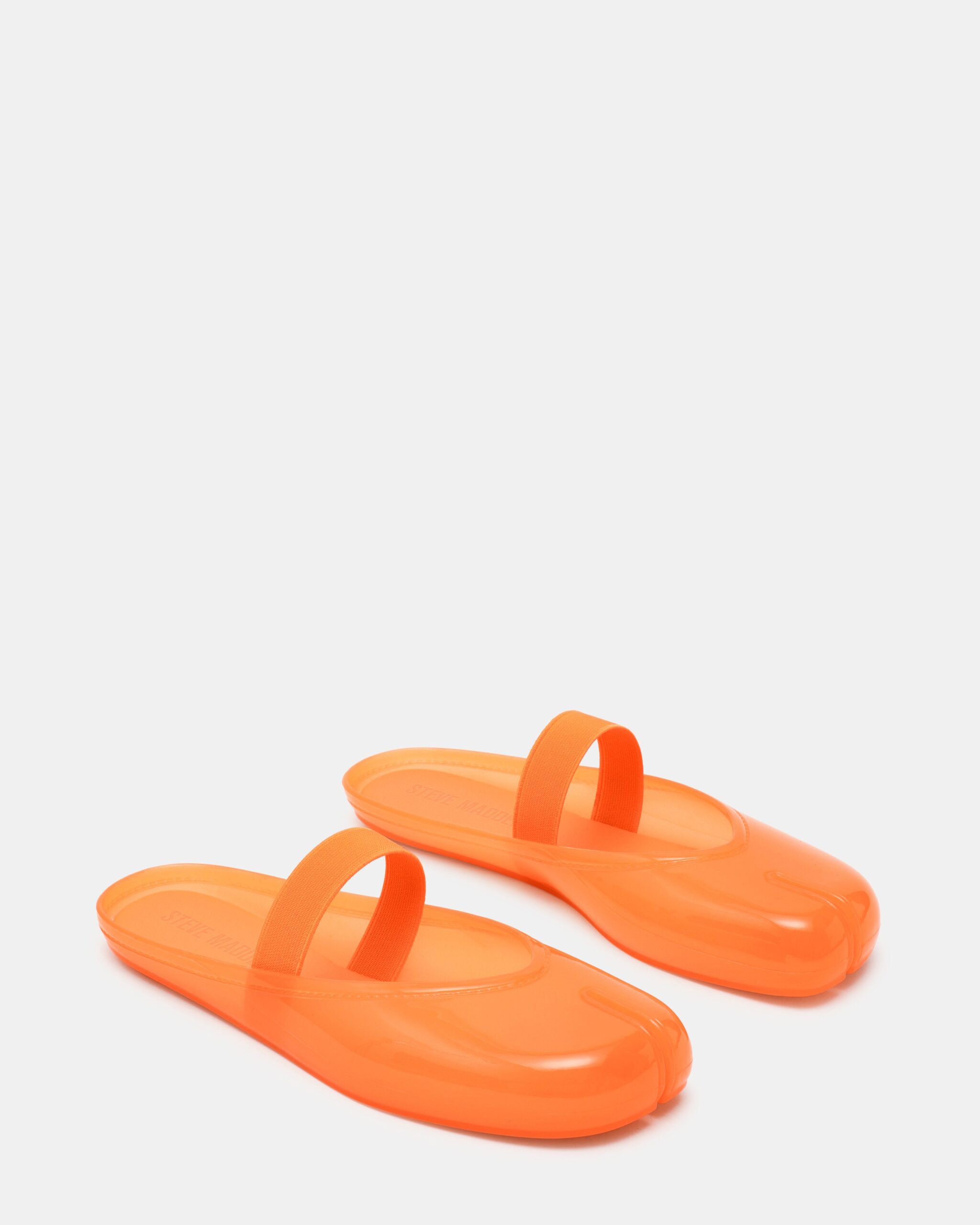STEVEMADDEN_SHOES_COVA_ORANGE02.jpg