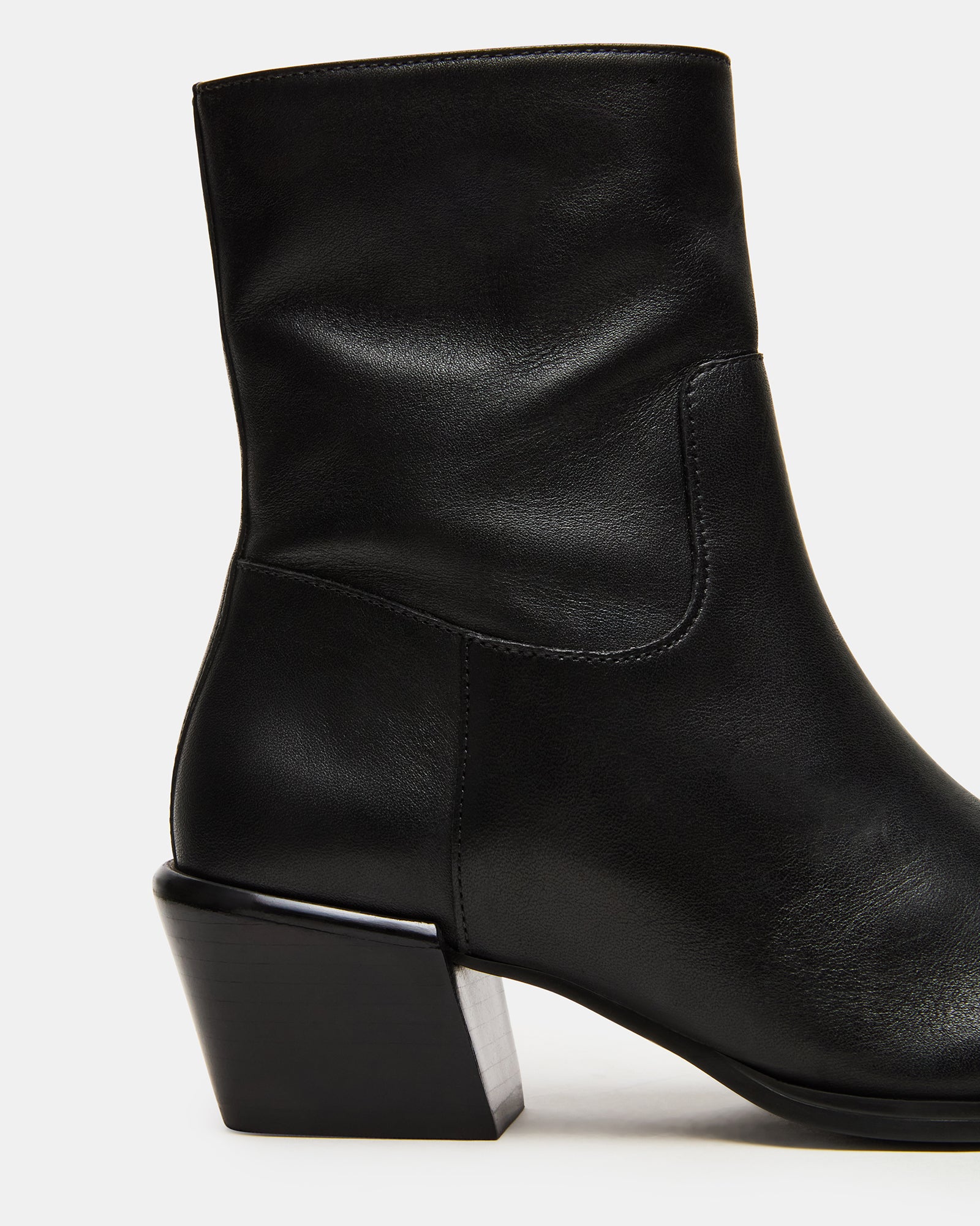 STEVEMADDEN_SHOES_DANEY_BLACK-LEATHER_04.jpg