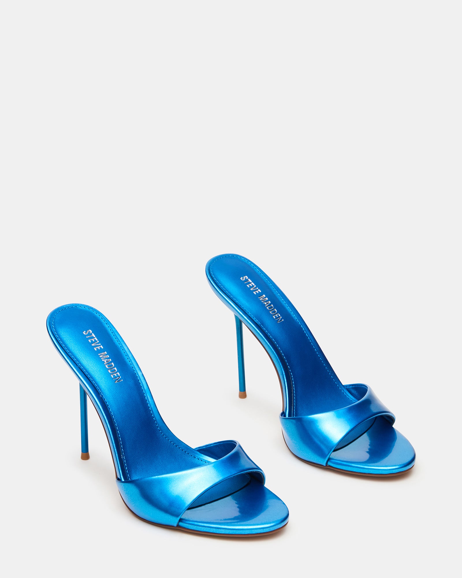 STEVEMADDEN_SHOES_DAVINA_BLUE-METALLIC_02.jpg
