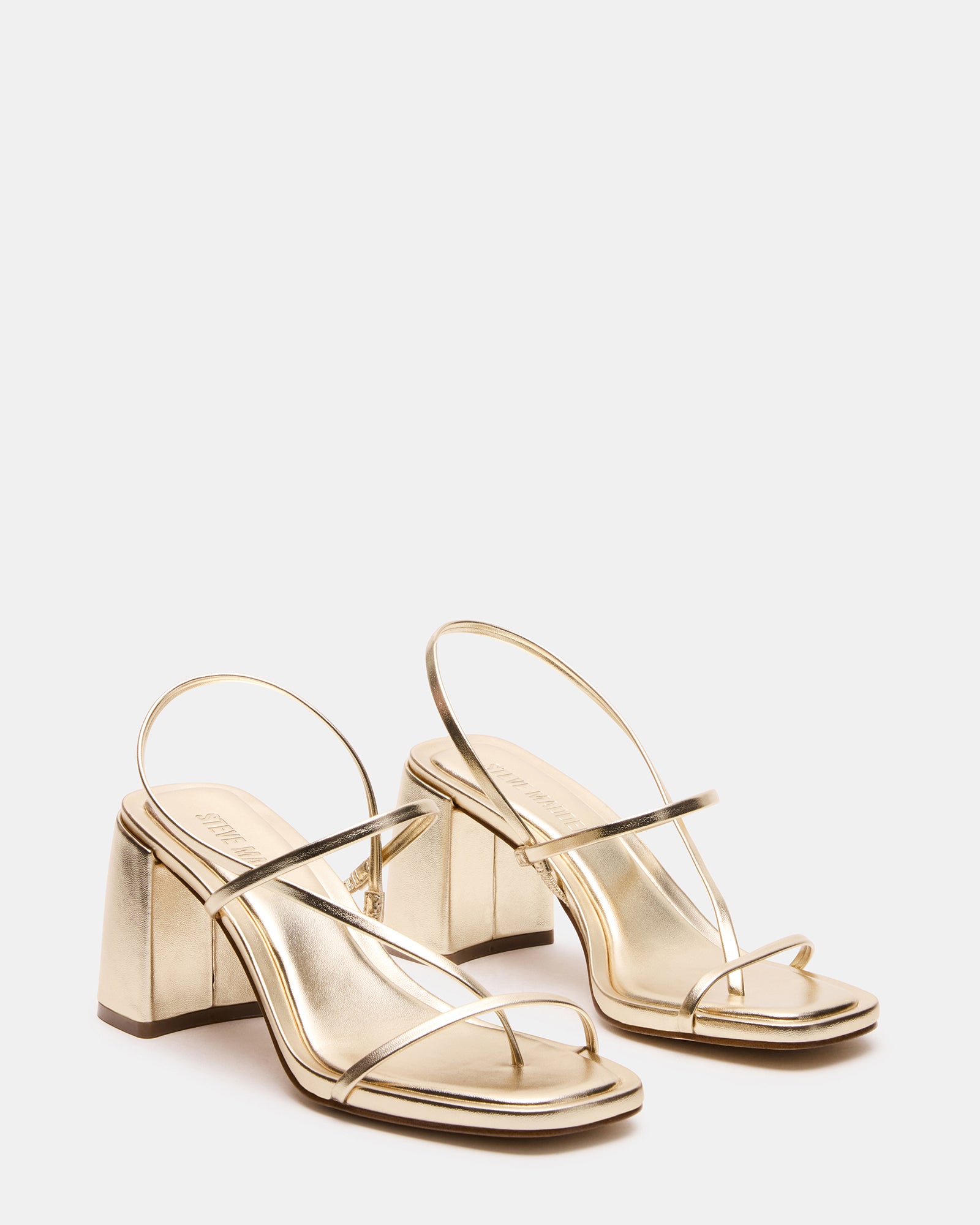 STEVEMADDEN_SHOES_DIORA_DOLD_02.jpg