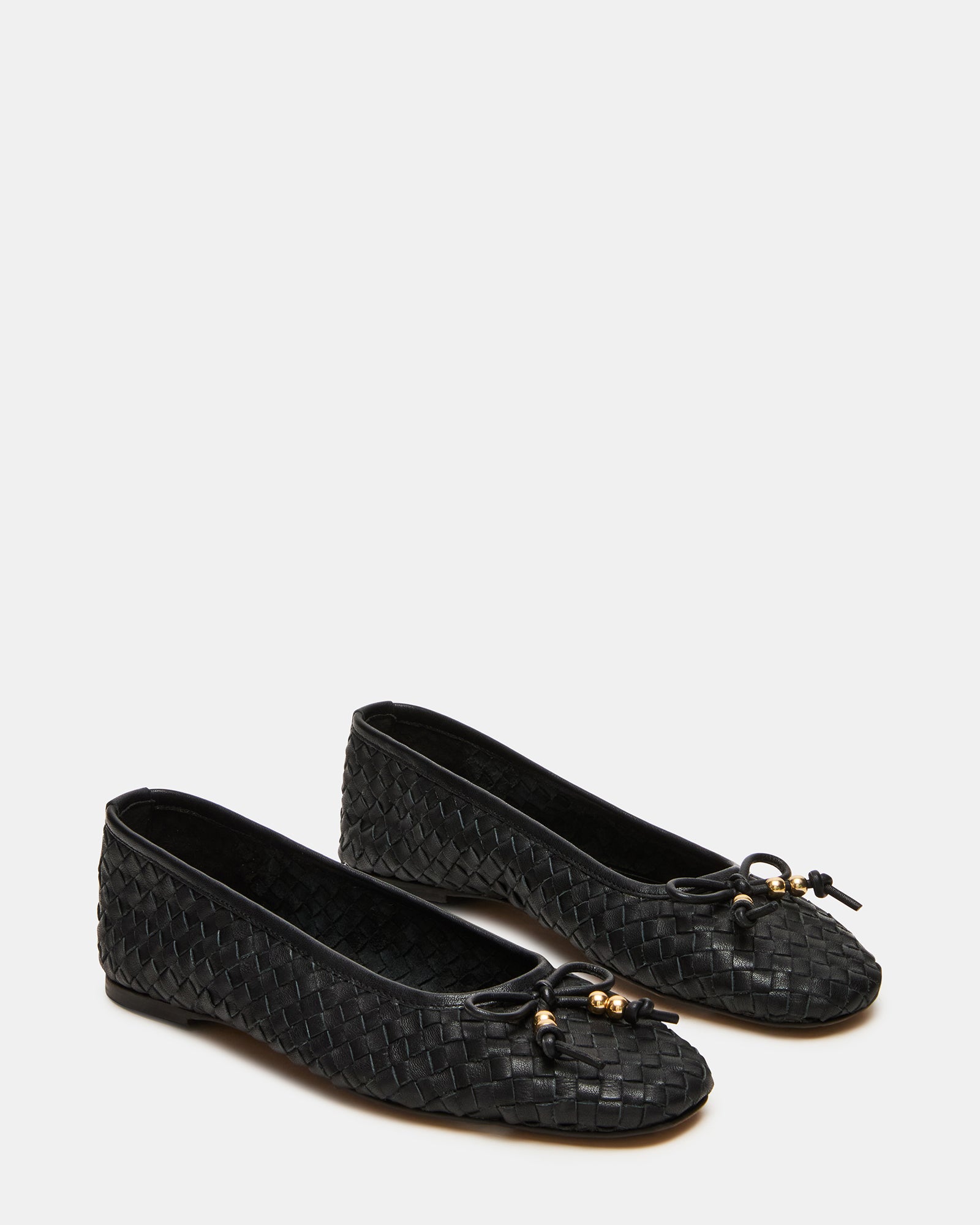 STEVEMADDEN_SHOES_DIVY_BLACK-LEATHER_01_86899c5a-f916-4f9d-b316-80838658e6af.jpg