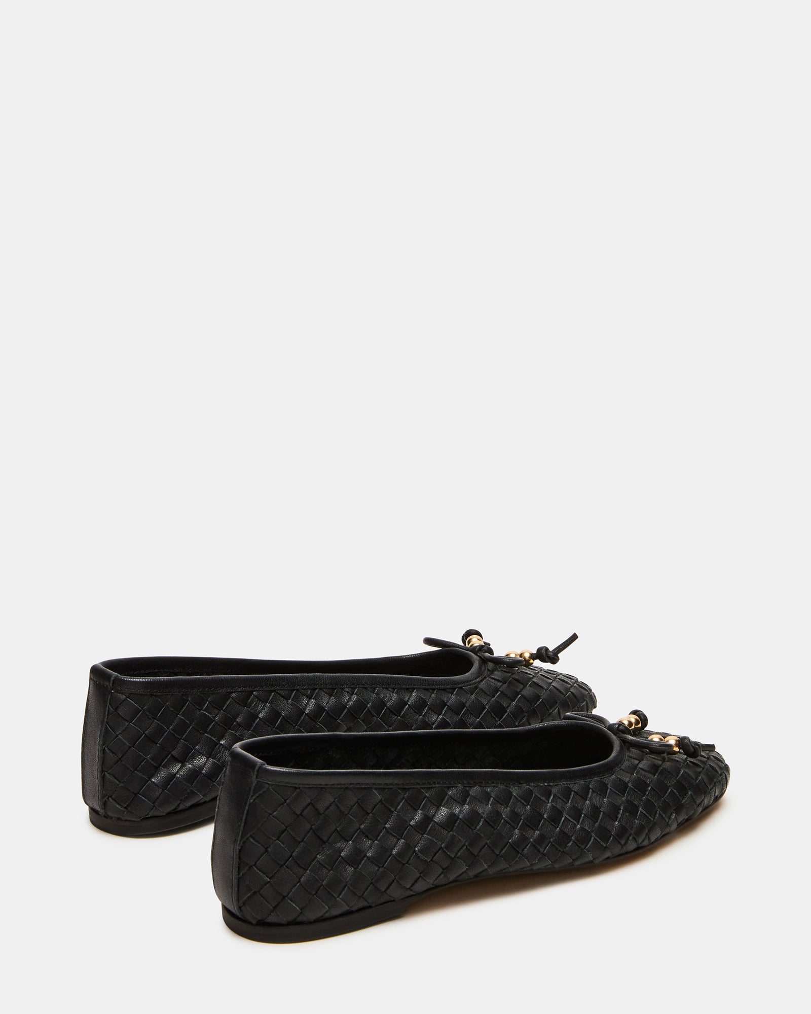 STEVEMADDEN_SHOES_DIVY_BLACK-LEATHER_02_f63b67f6-6545-43a9-ae04-0c6d61086c45.jpg