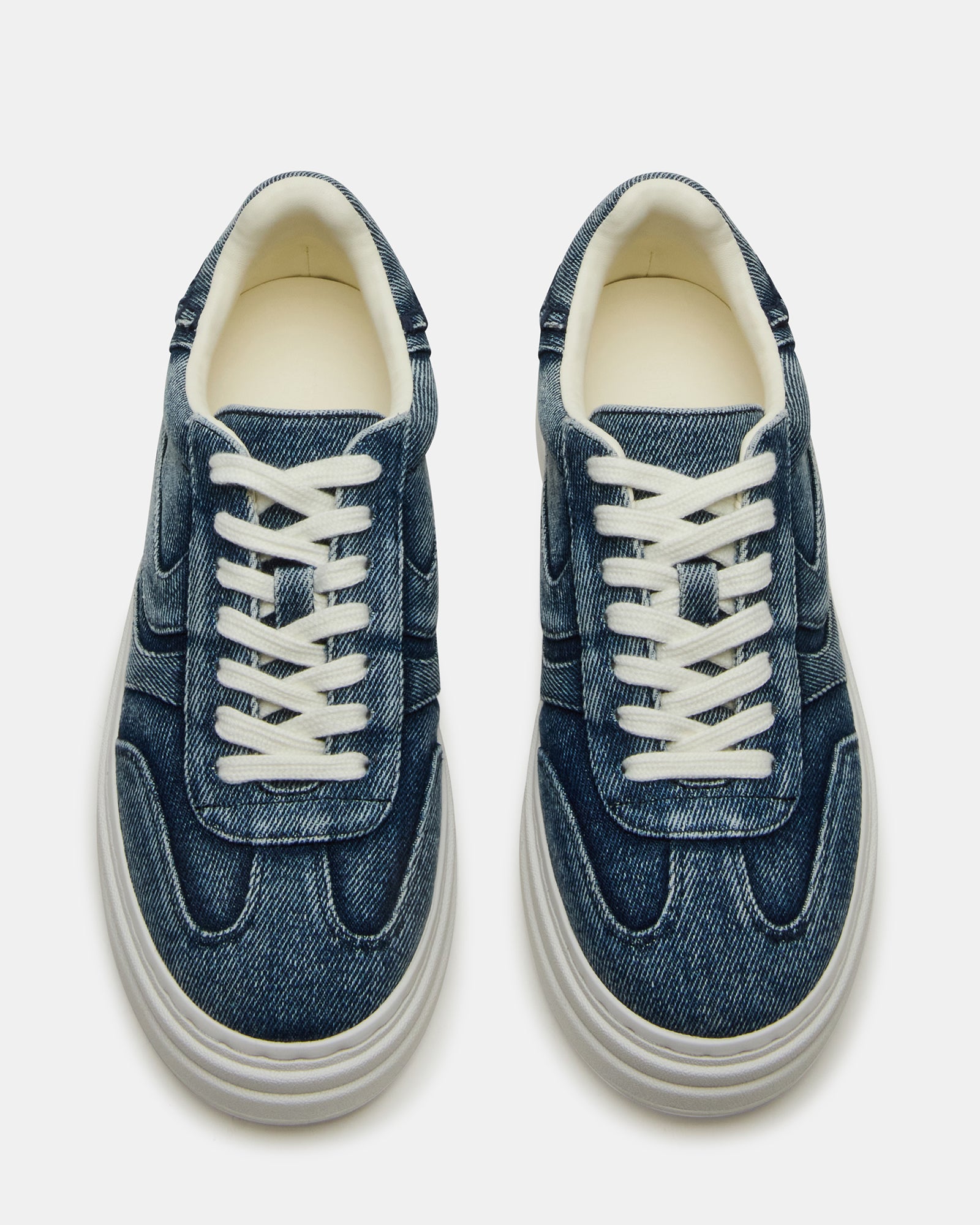 STEVEMADDEN_SHOES_DODGE_DENIM-FABRIC_04_a2db281d-b398-4e2e-81cf-ec0a29251a3f.jpg