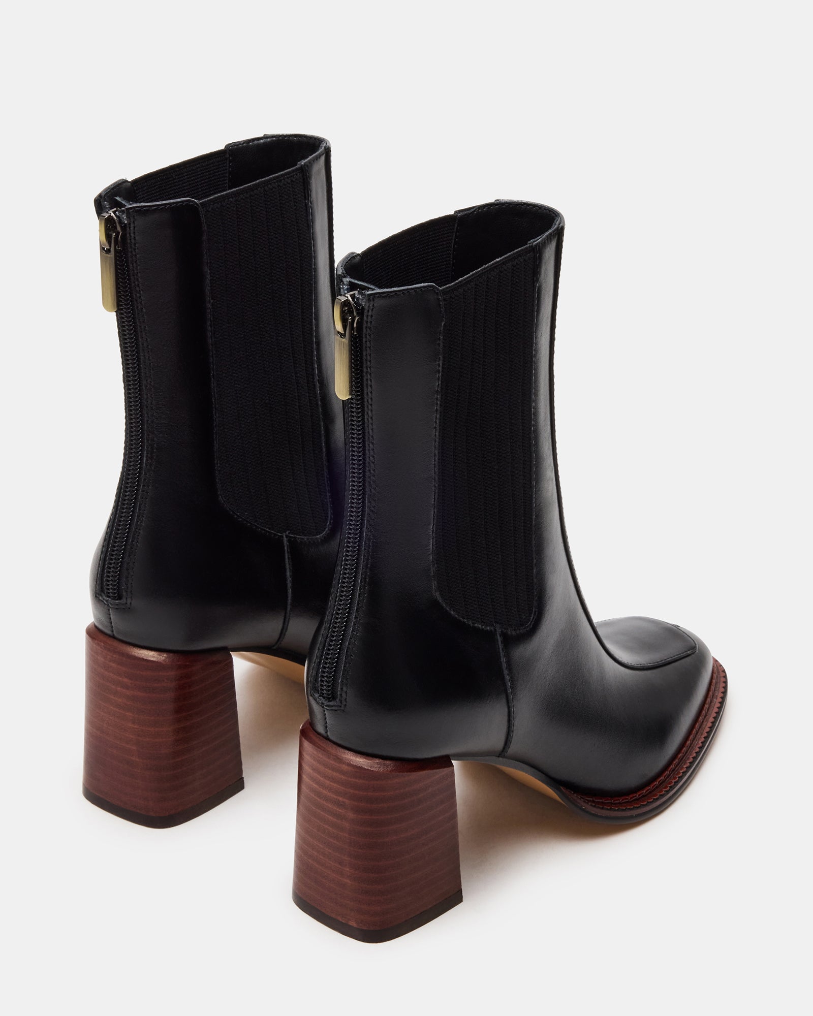 STEVEMADDEN_SHOES_DOWNTOWN_BLACK-LEATHER_03.jpg