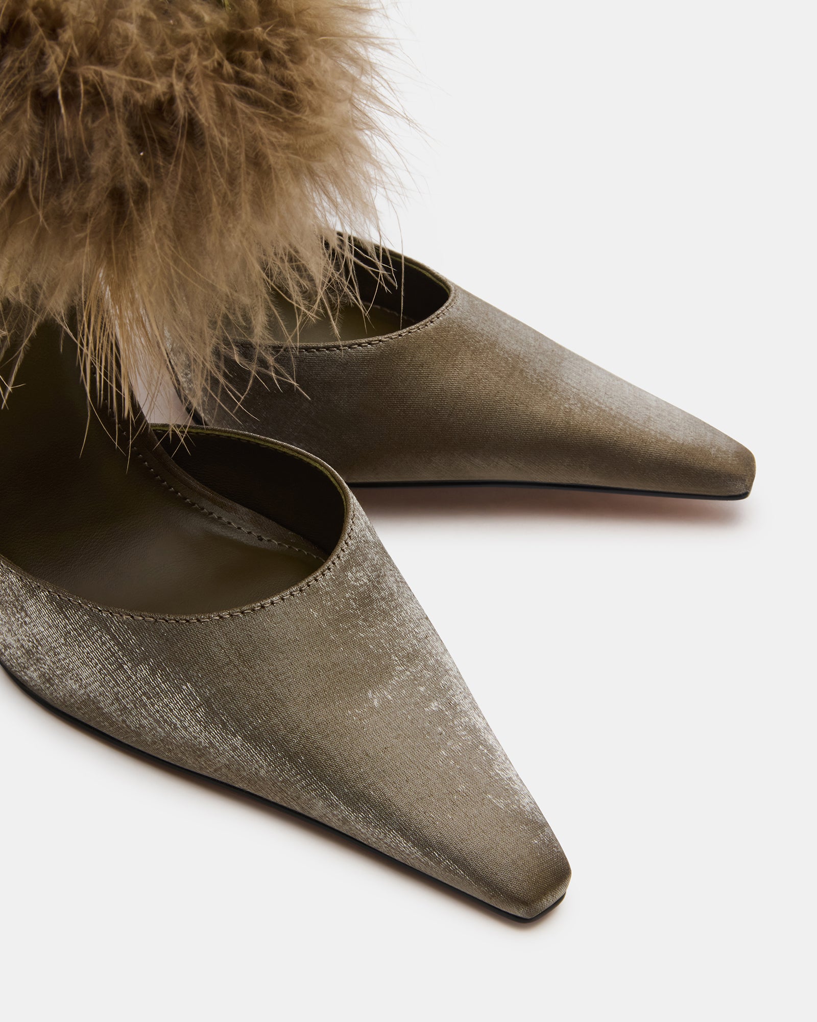 STEVEMADDEN_SHOES_ELUSIVE_OLIVE-SATING_05.jpg