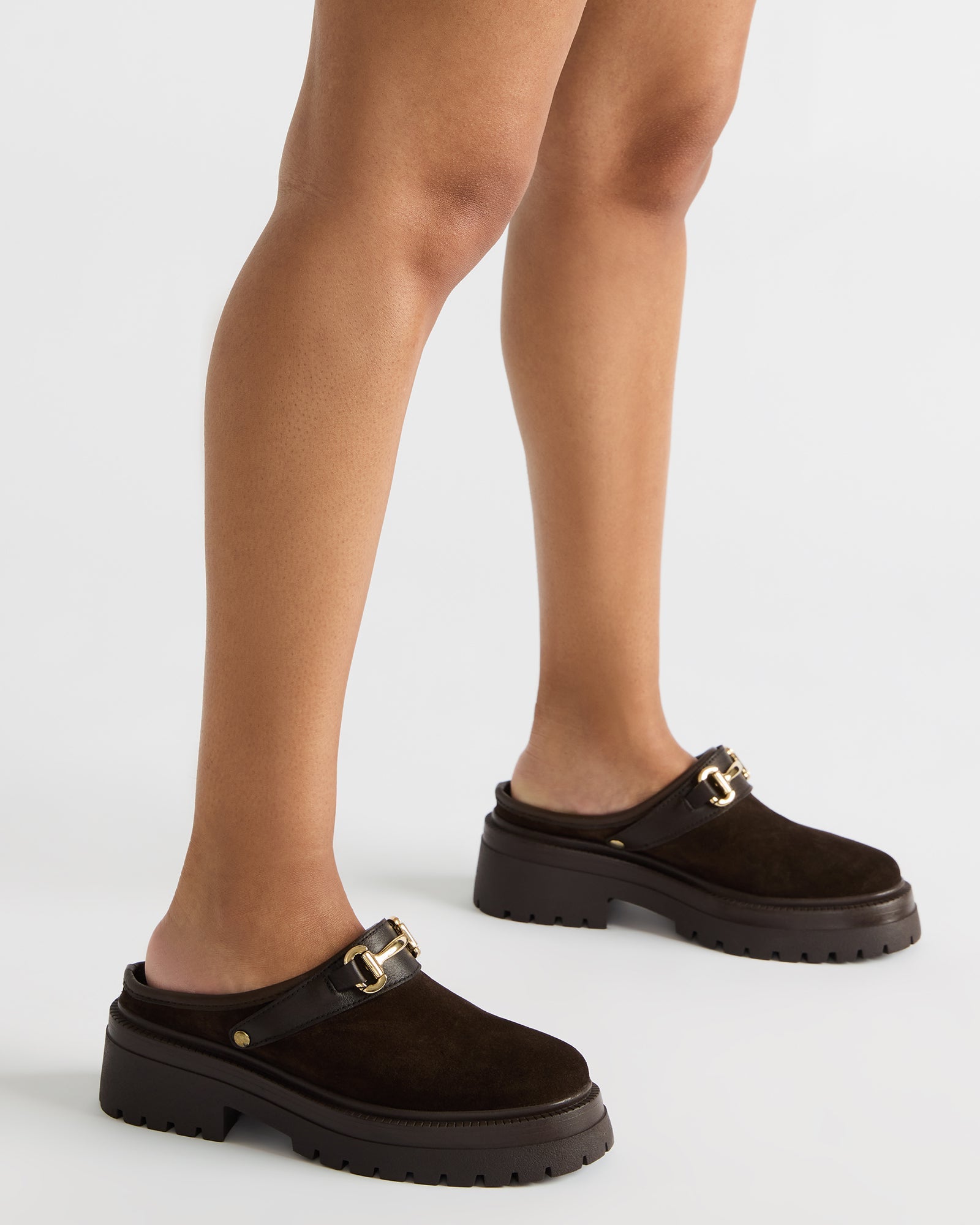 STEVEMADDEN_SHOES_ERBA_BROWN-SUEDE_0129.jpg