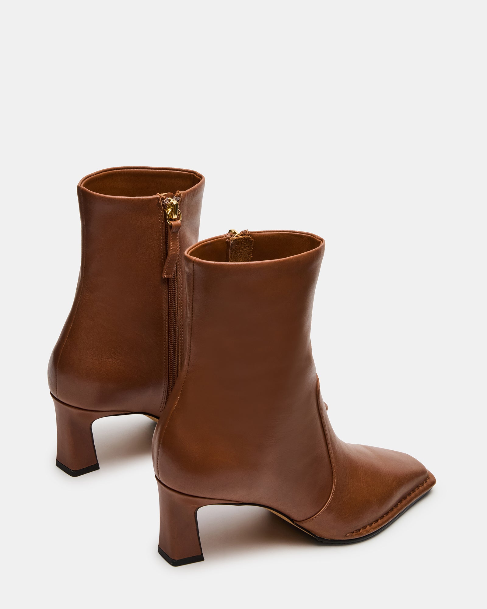 STEVEMADDEN_SHOES_FARE_TAN-LEATHER_03.jpg